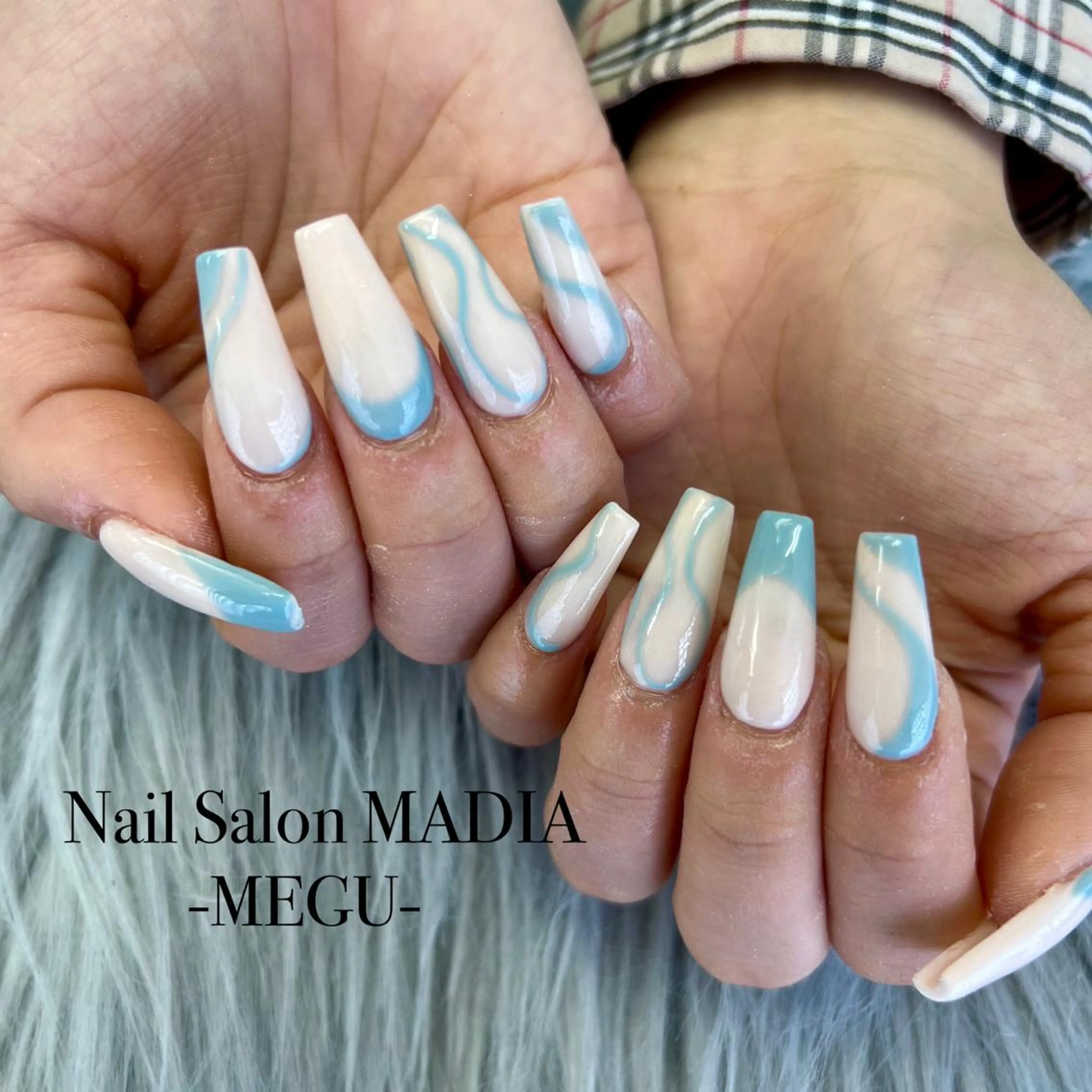 ネイル MADIA藤沢所属・MADIA MEGUのネイルデザイン