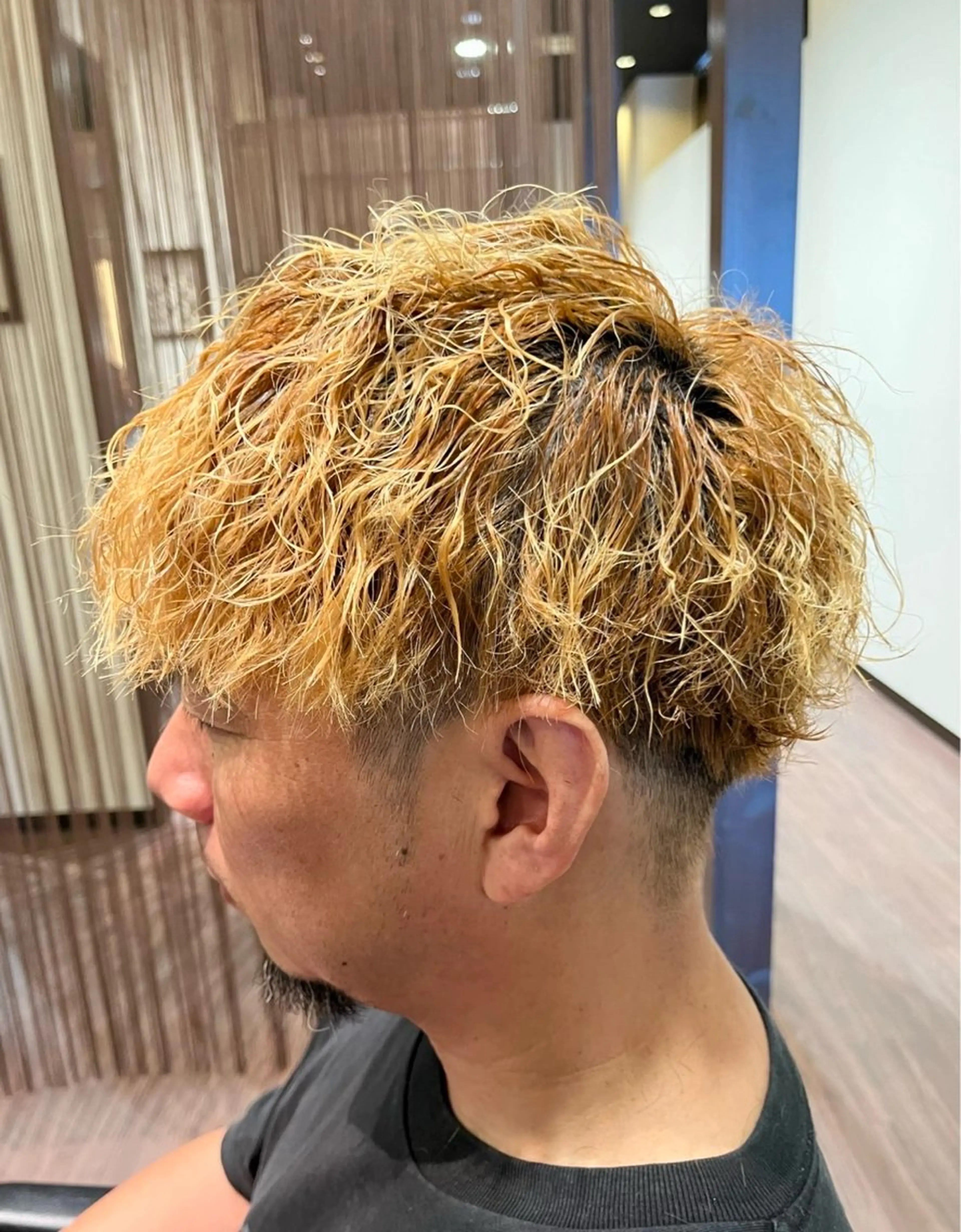 カラー パーマ 北原 靖仁のヘアスタイル