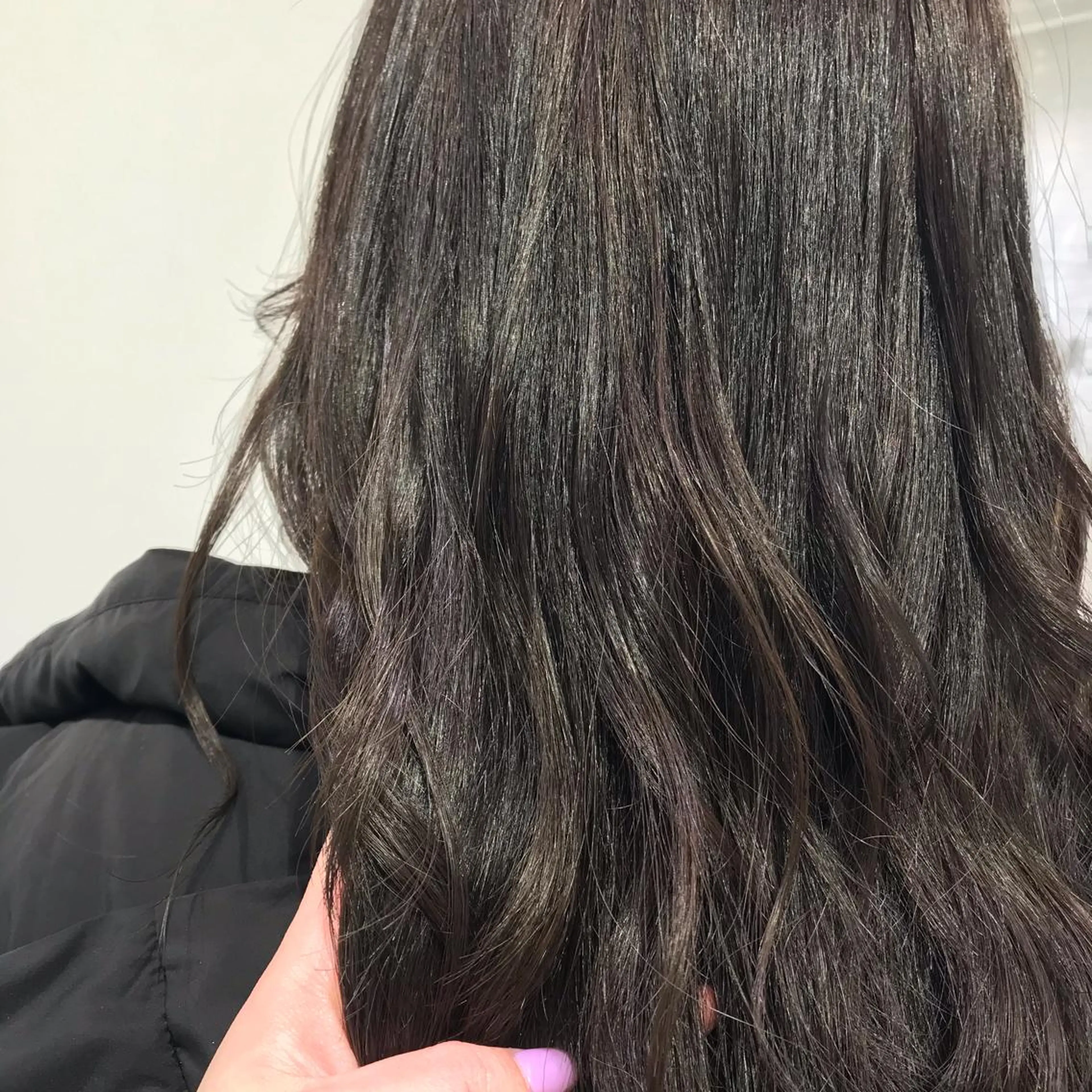 セミロング カラー ブリーチ 透明感カラー グレージュ カット ヘアカラー トリートメント 暖色カラー🌹 中山由梨のヘアスタイル