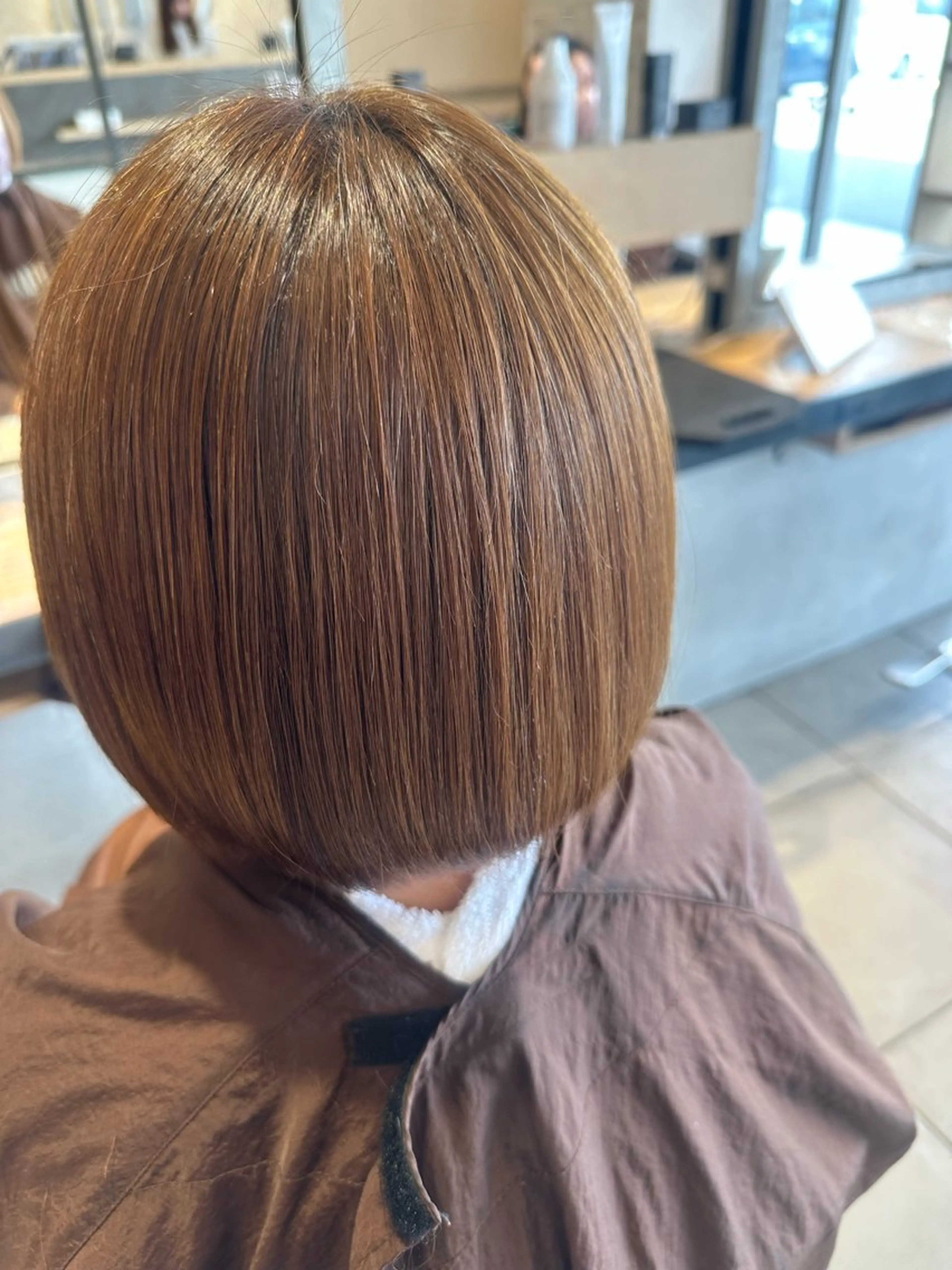 ショート 縮毛矯正 ヘアカラー フクイ ミユのヘアスタイル