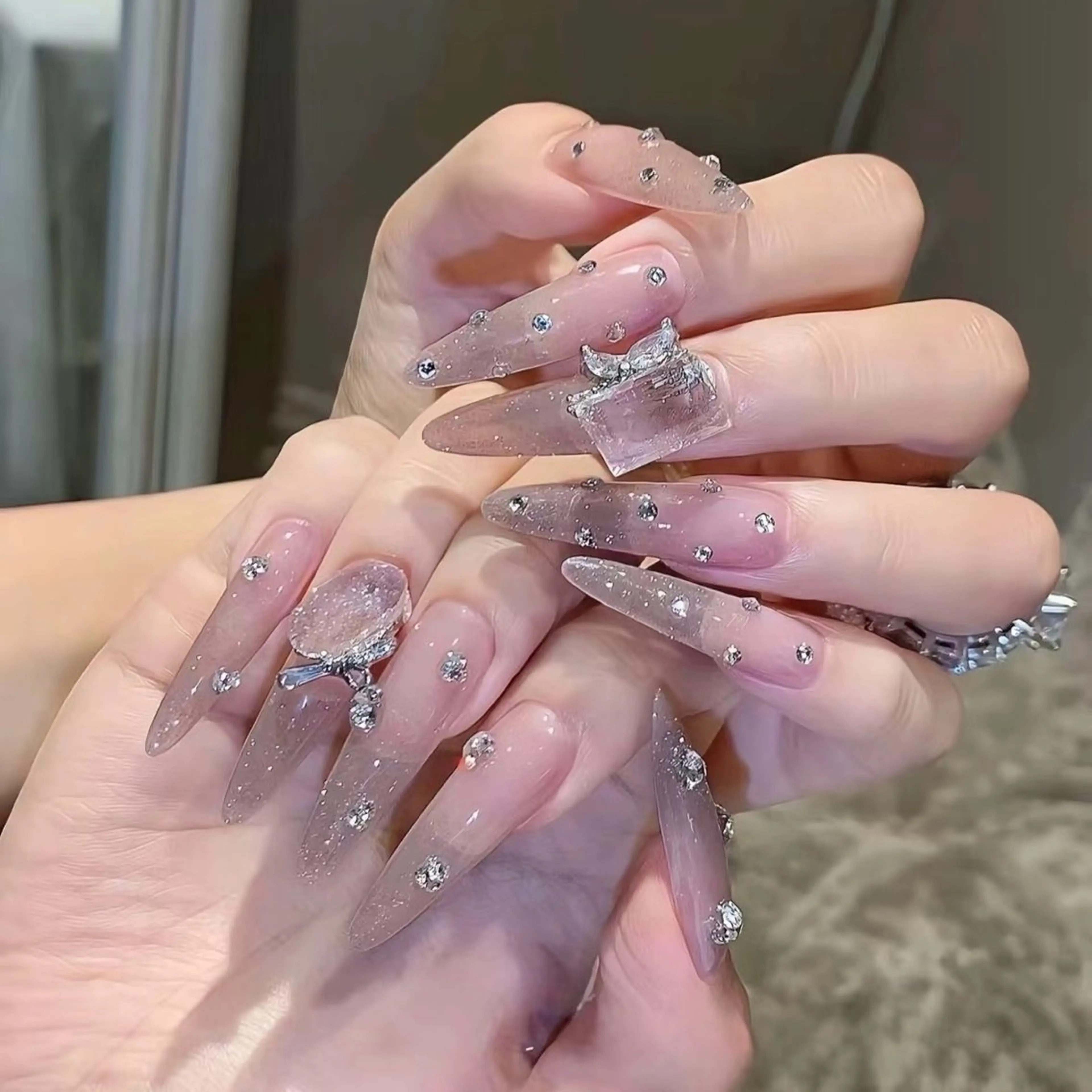 ネイル ハンドネイル May&Way Neilのネイルデザイン