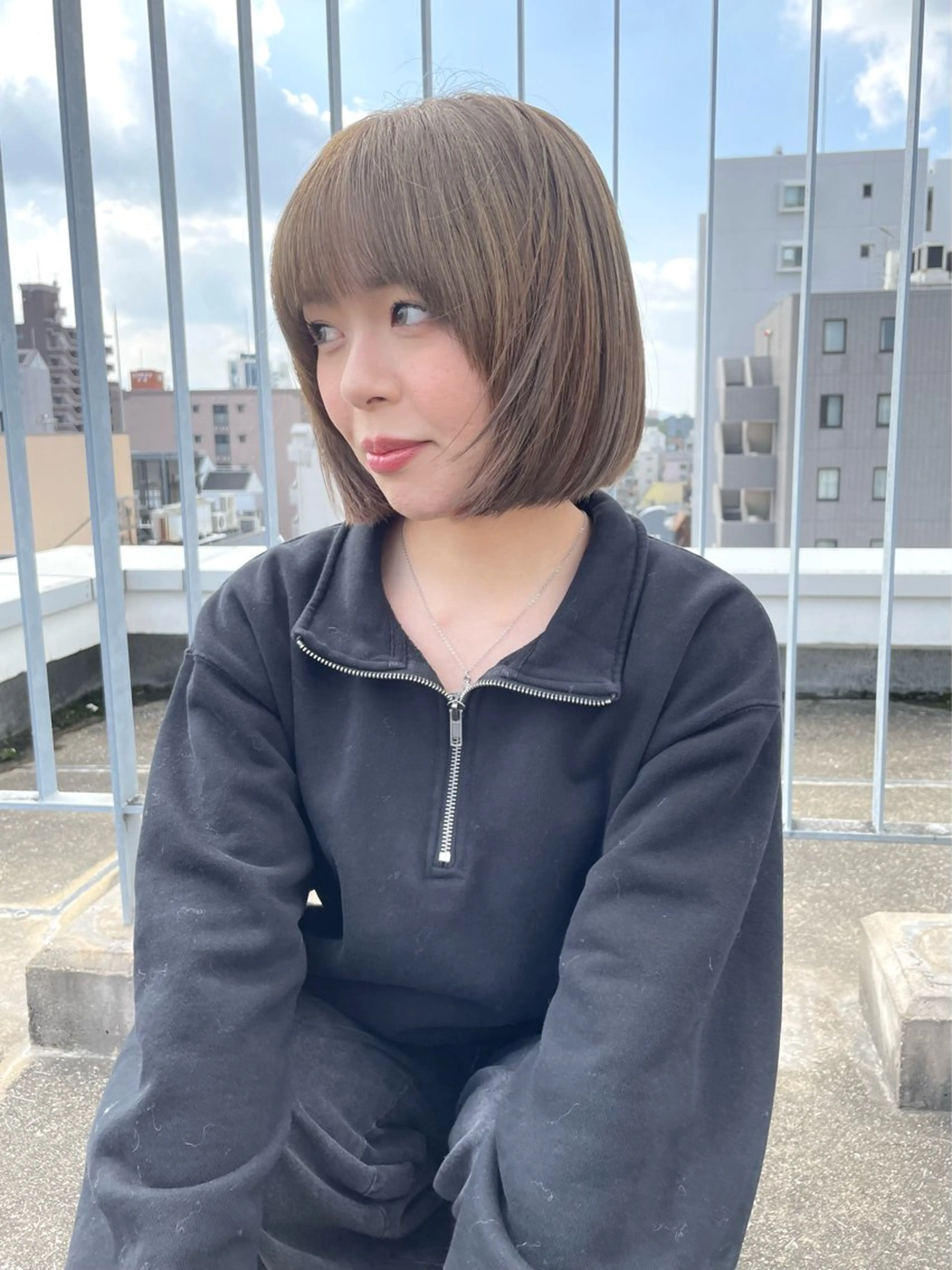 ミディアム カラー グレージュ lani hair salon所属・SHOTO ハイトー ン/デザインカラーのヘアスタイル