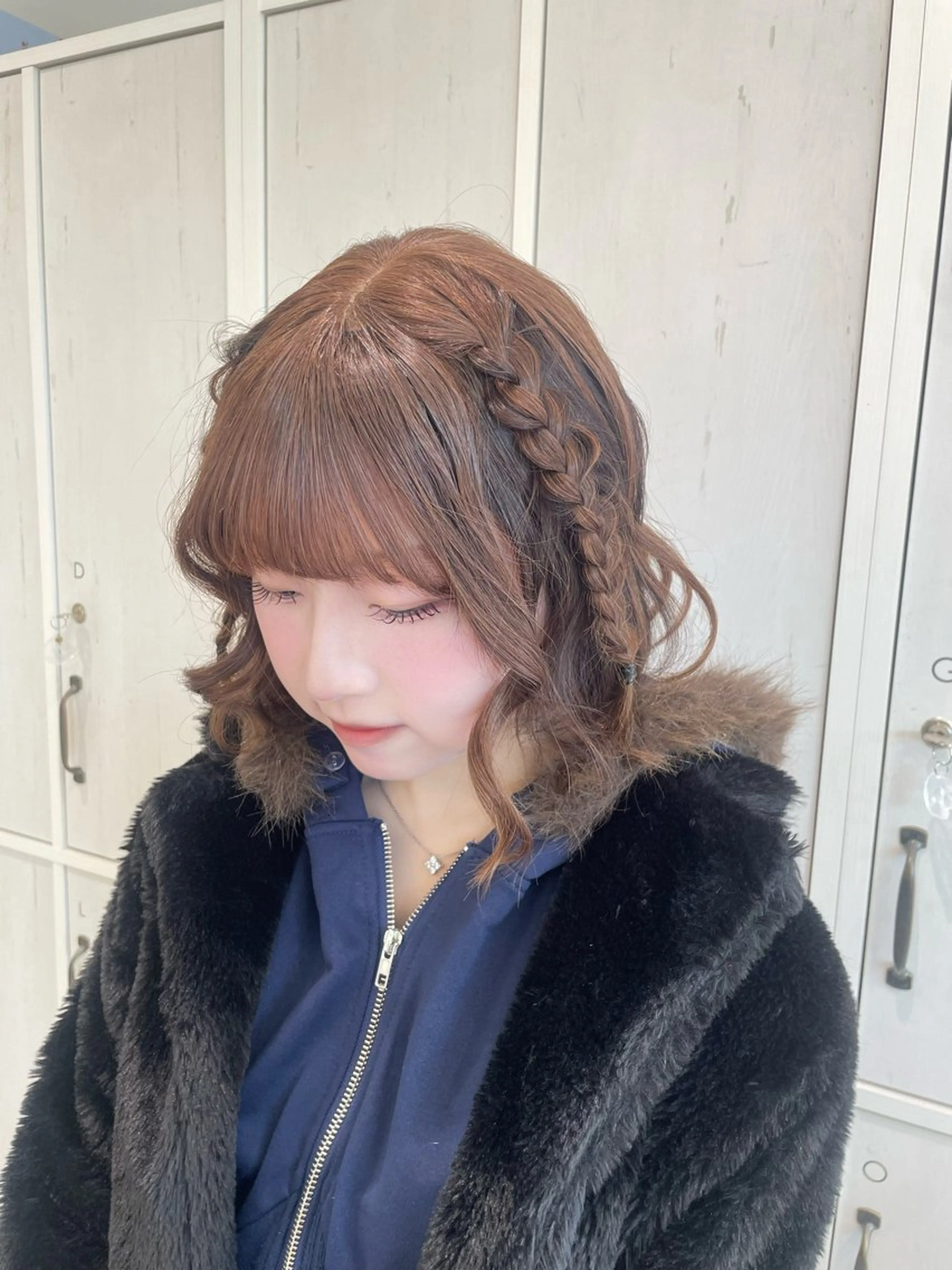 ショート ヘアセット momo/メイク/ ハイトーン/アレンジのヘアスタイル