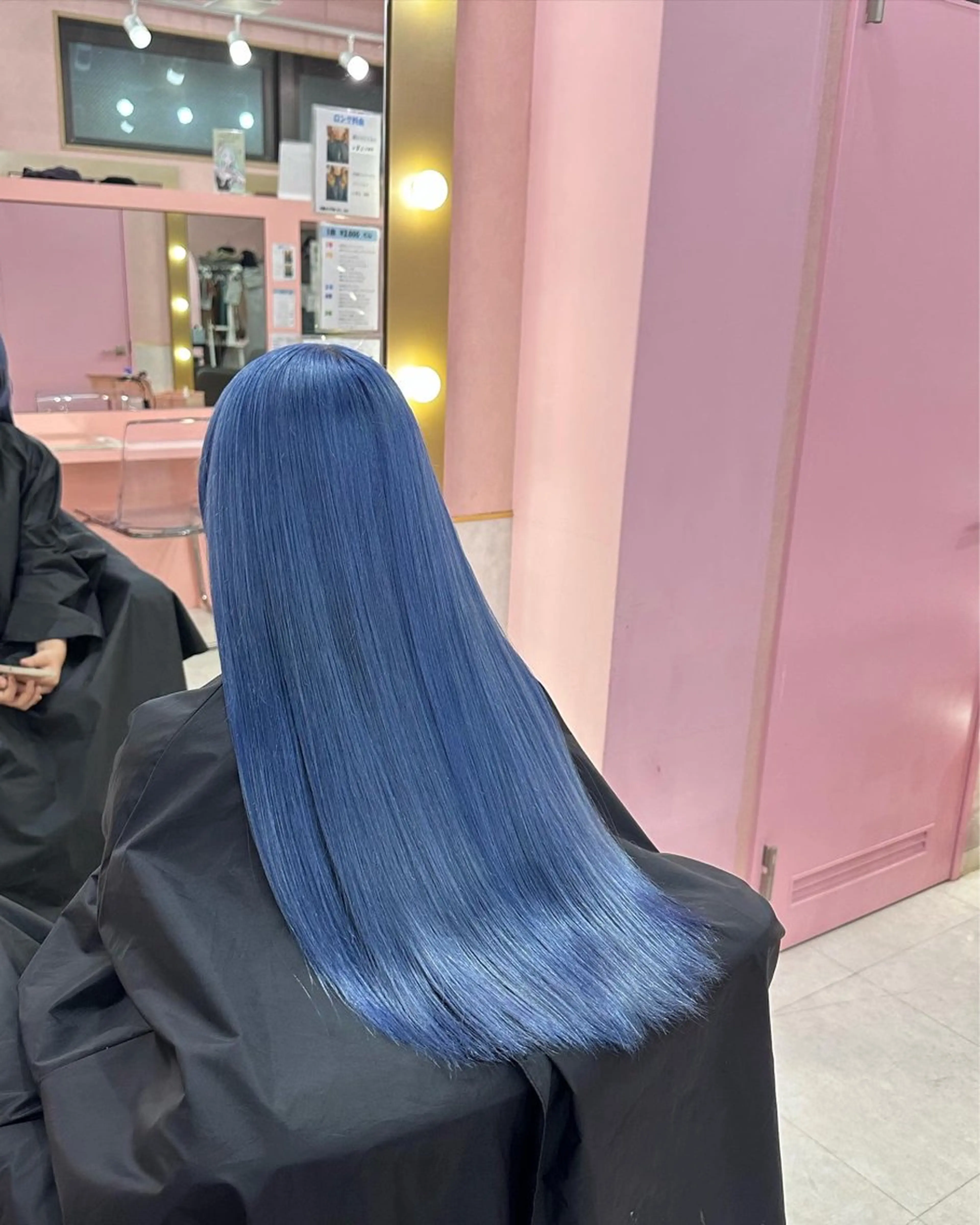 ロング カラー ブルーカラー 🪞ダメージレス艶 🪞れいのヘアスタイル