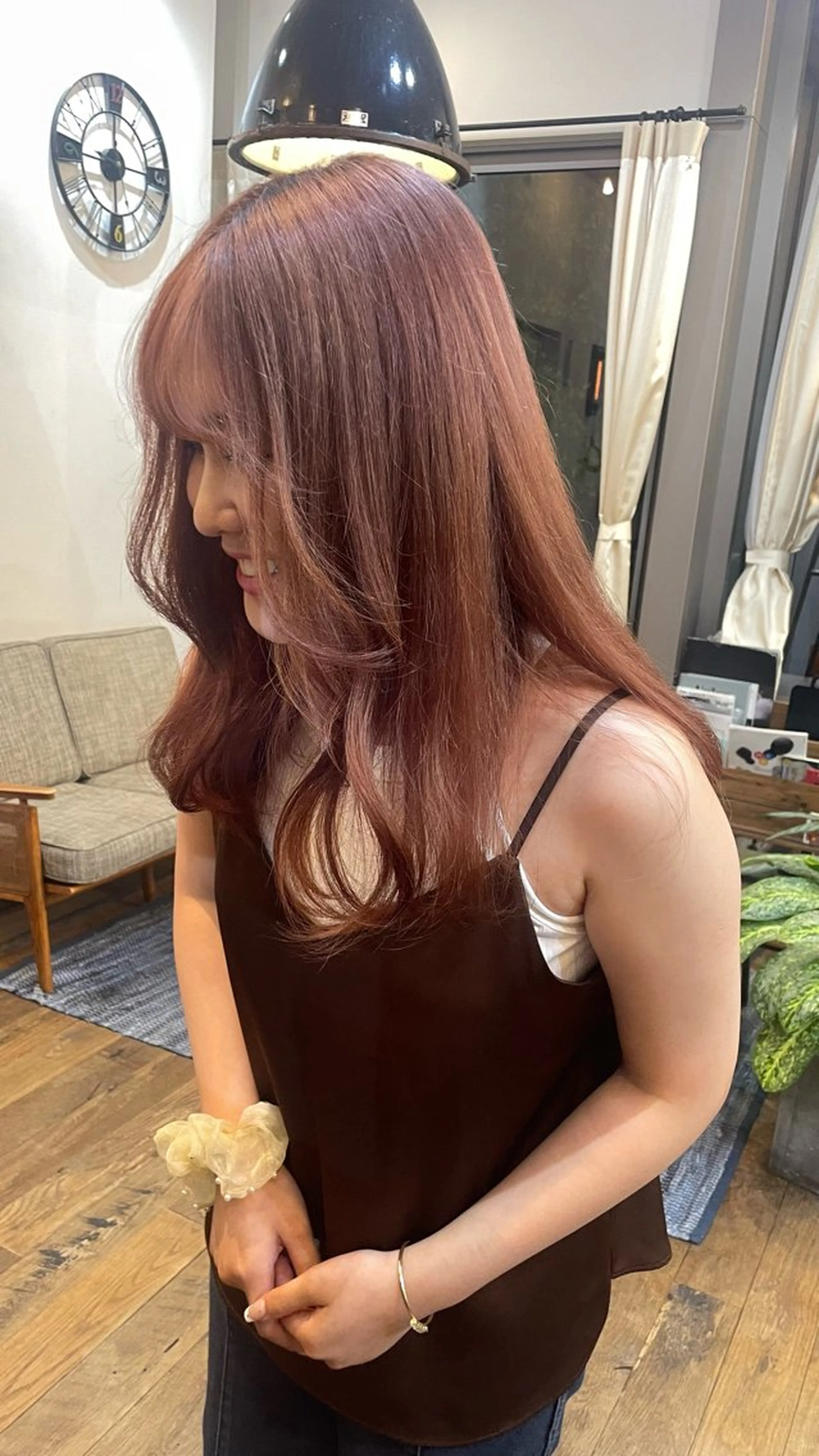 セミロング カラー レイヤーカット大人気 💛吉田百花のヘアスタイル