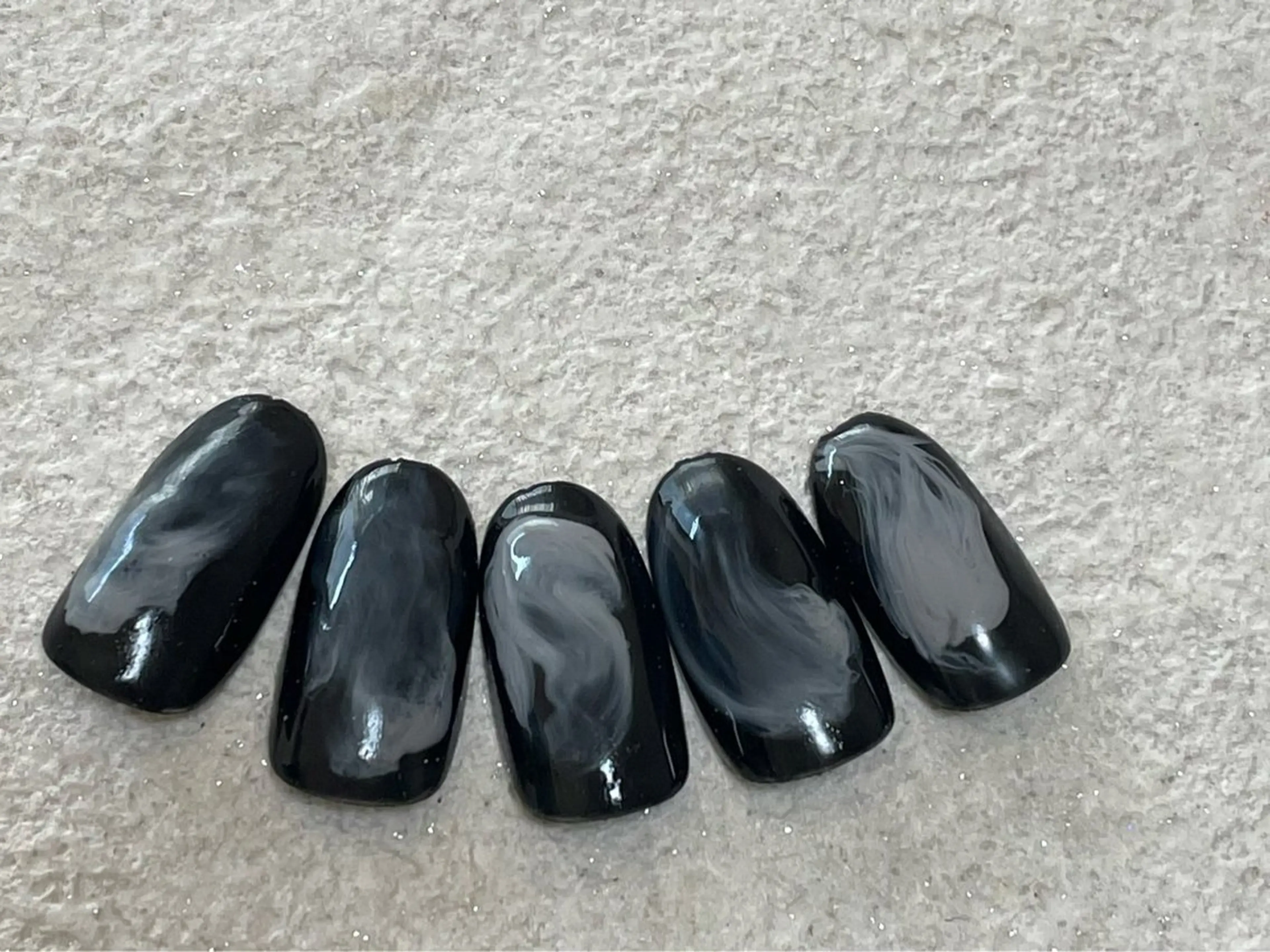 ネイル ジェルネイル 韓国ネイル メンズネイル ミラーネイル ワンカラーネイル kiki nail たまプラーザのネイルデザイン