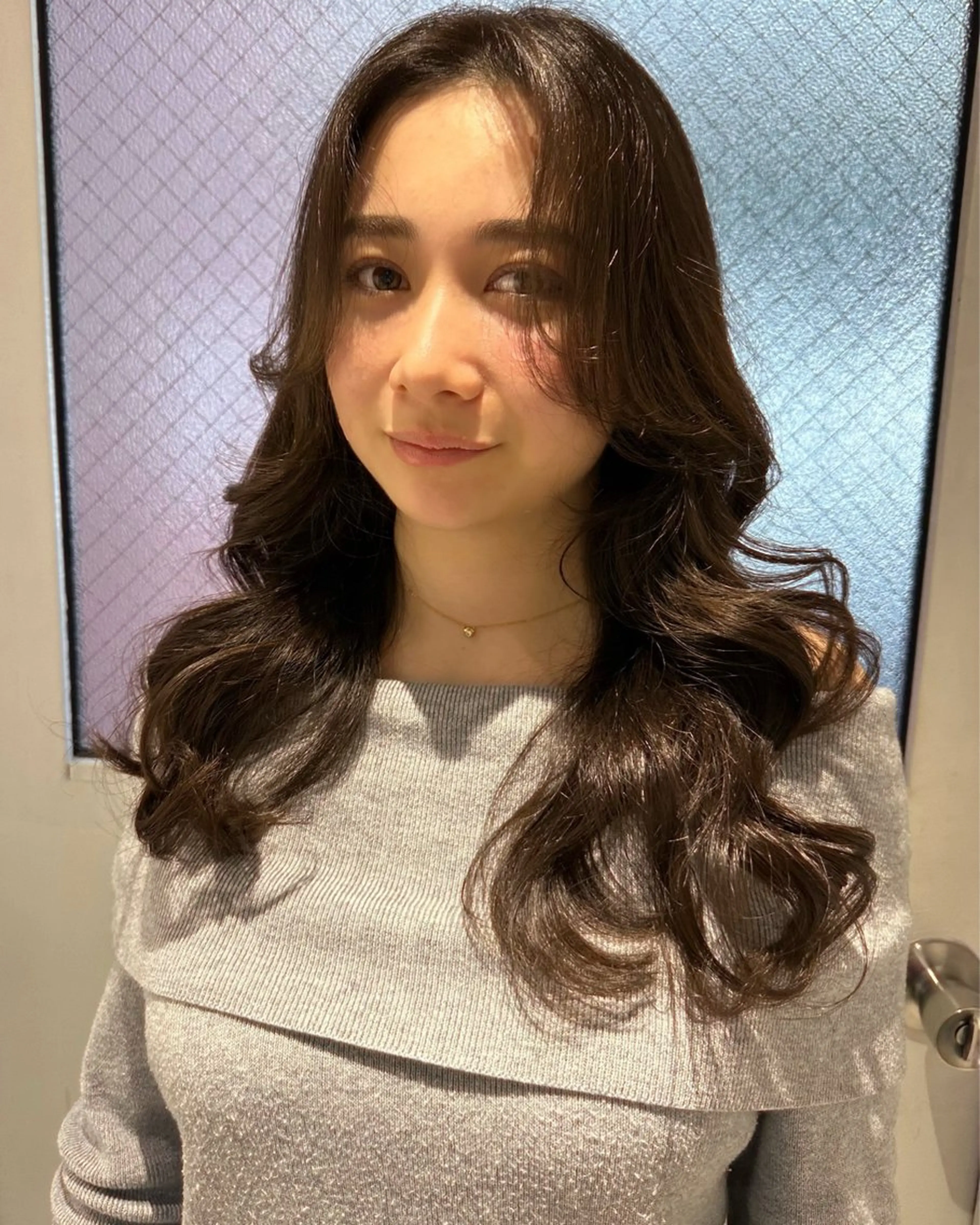 ミディアム カラー カット ヘアカラー トリートメント 海外風 レイヤー 💠MIKUのヘアスタイル