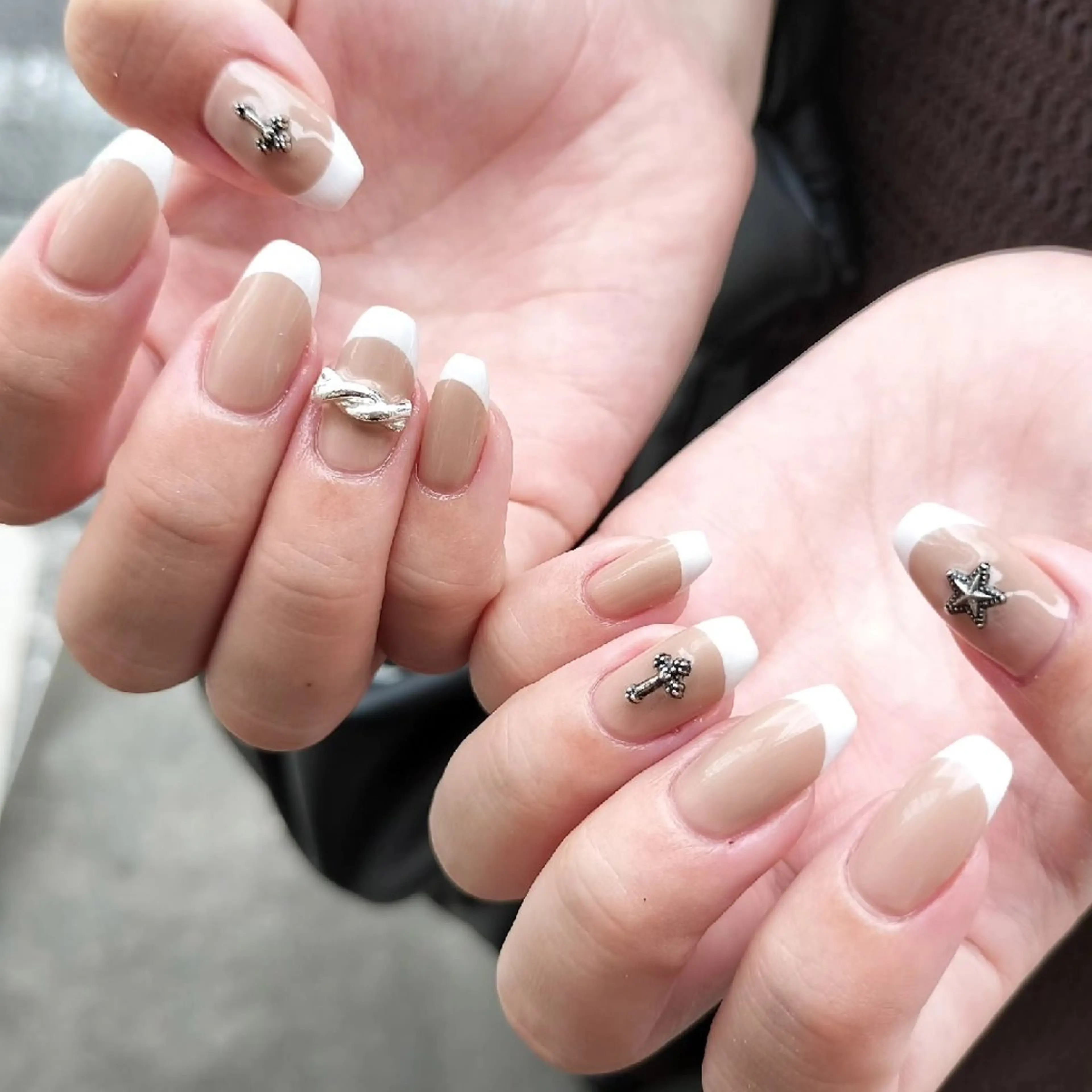 ネイル rokunana 佐野のネイルデザイン