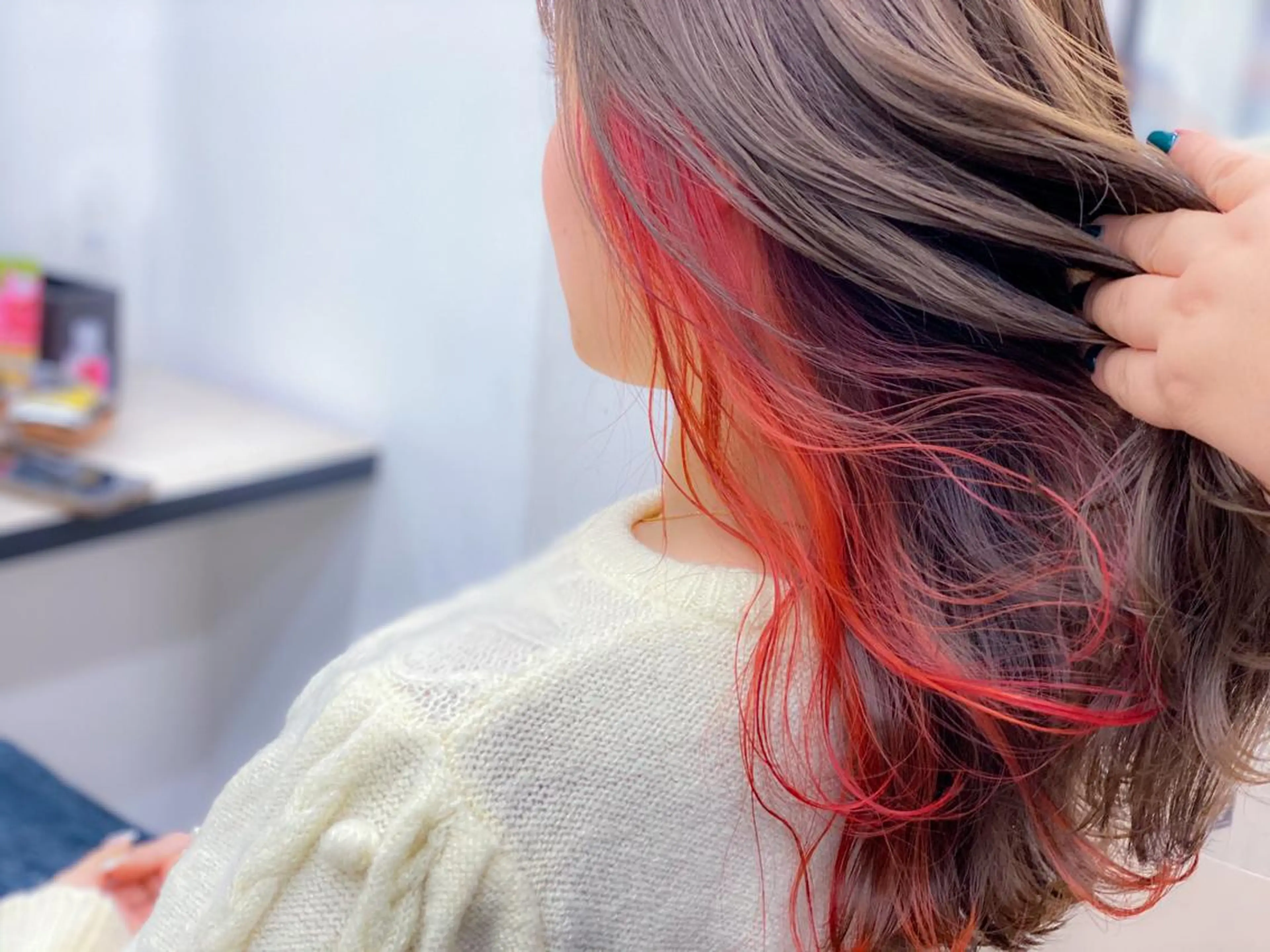 ロング カラー インナーカラー オレンジ ピンクカラー louwe 武藤幸世のヘアスタイル