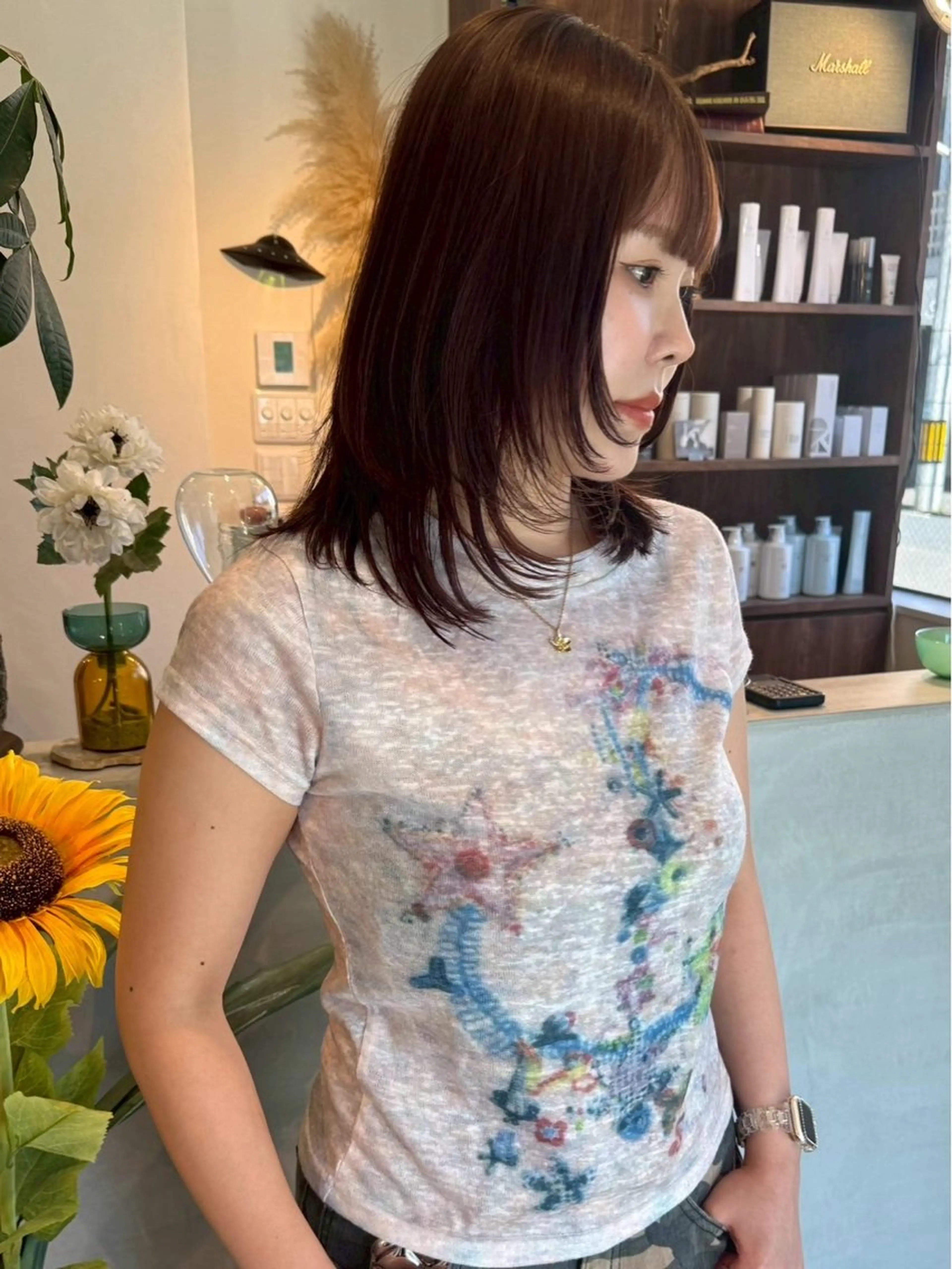 ミディアム カラー カット ヘアカラー 縮毛矯正 トリートメント (h)wim ウィムのヘアスタイル