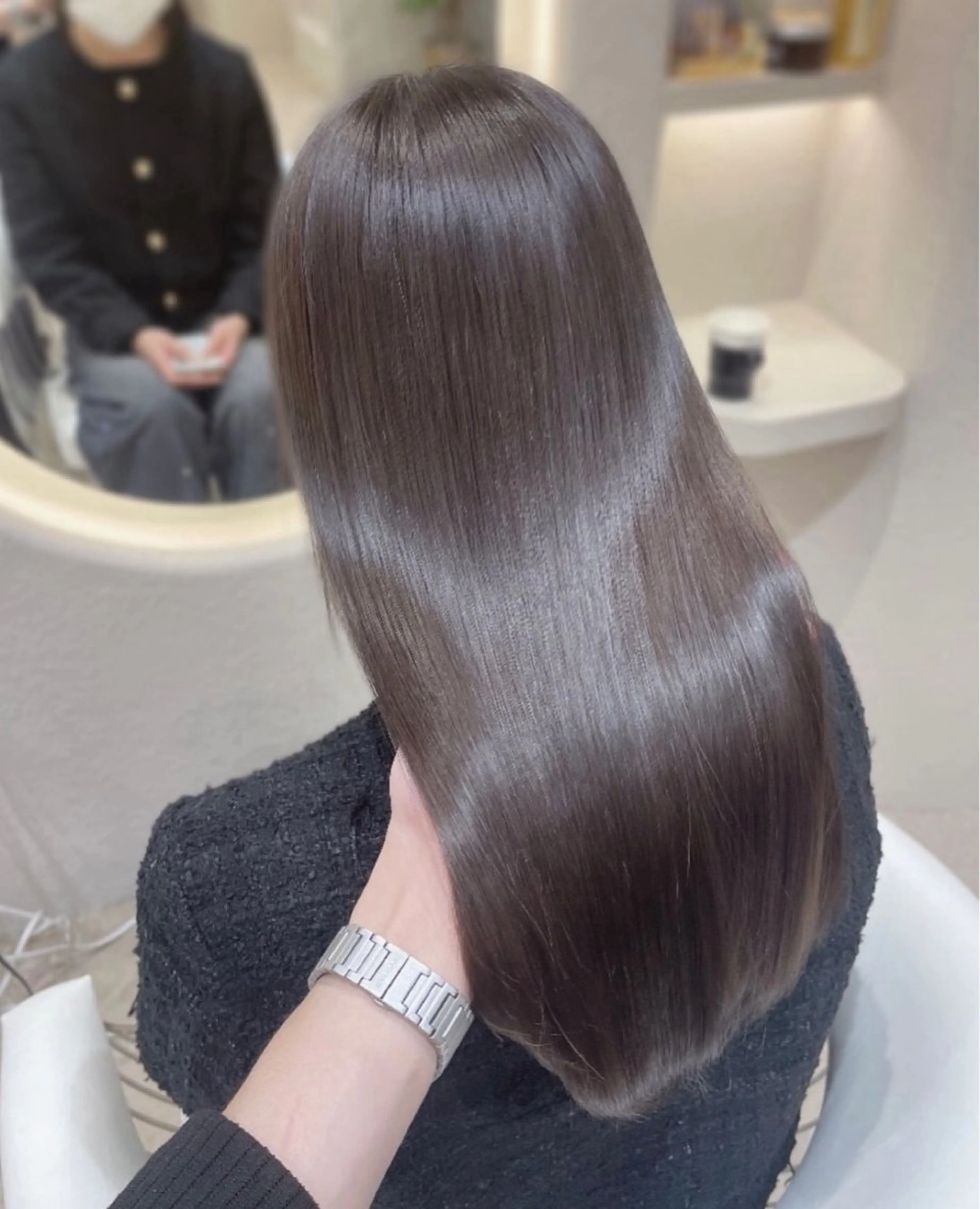 【癖毛の方向け】 うる艶🩶 オリジナル髪質改善ストレート+1stepトリートメント + カット‪の写真