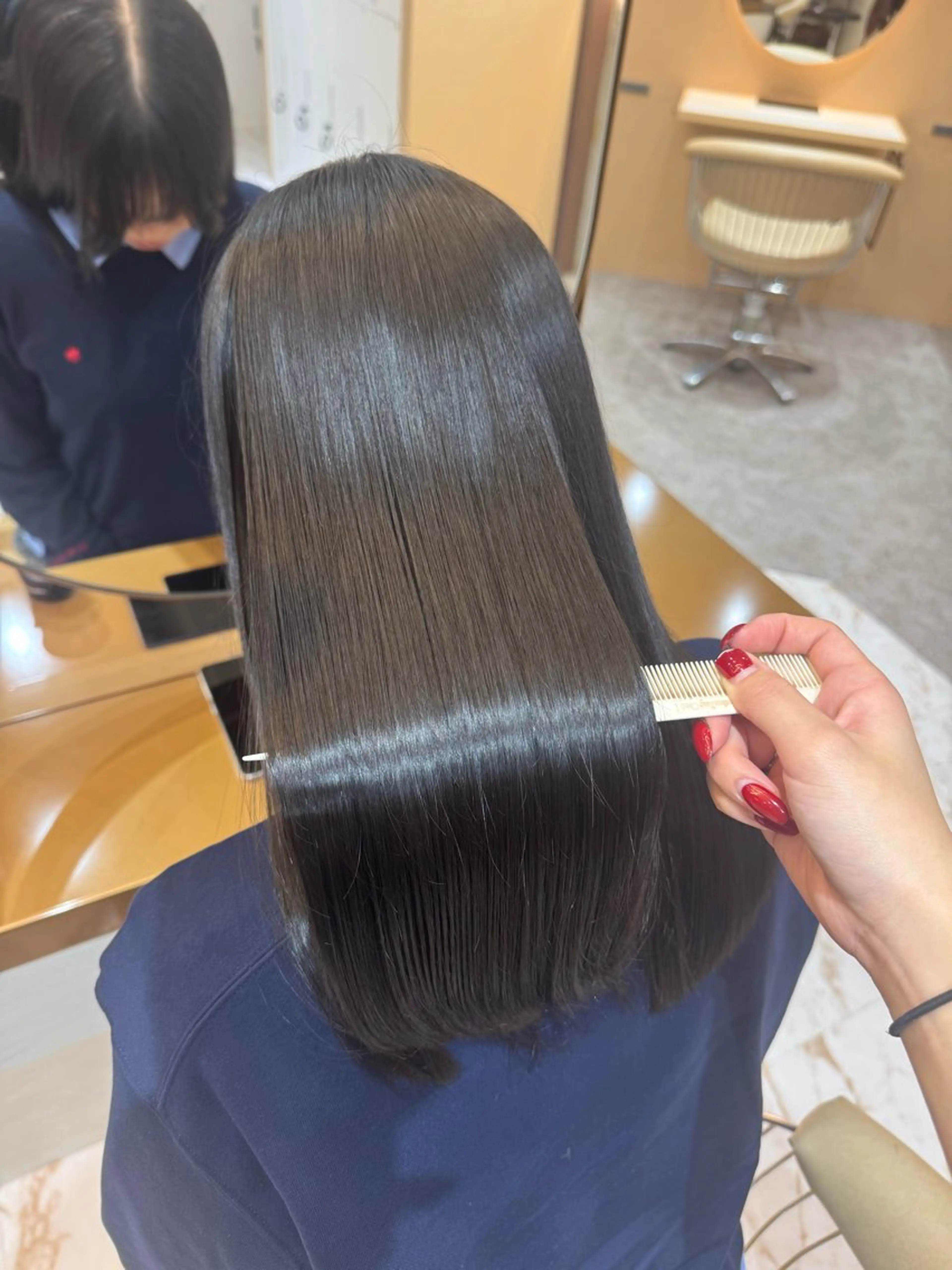 セミロング 髪質改善 カット ヘアカラー トリートメント ♡うる艶透明感カラー /にしじまくるみ♡のヘアスタイル