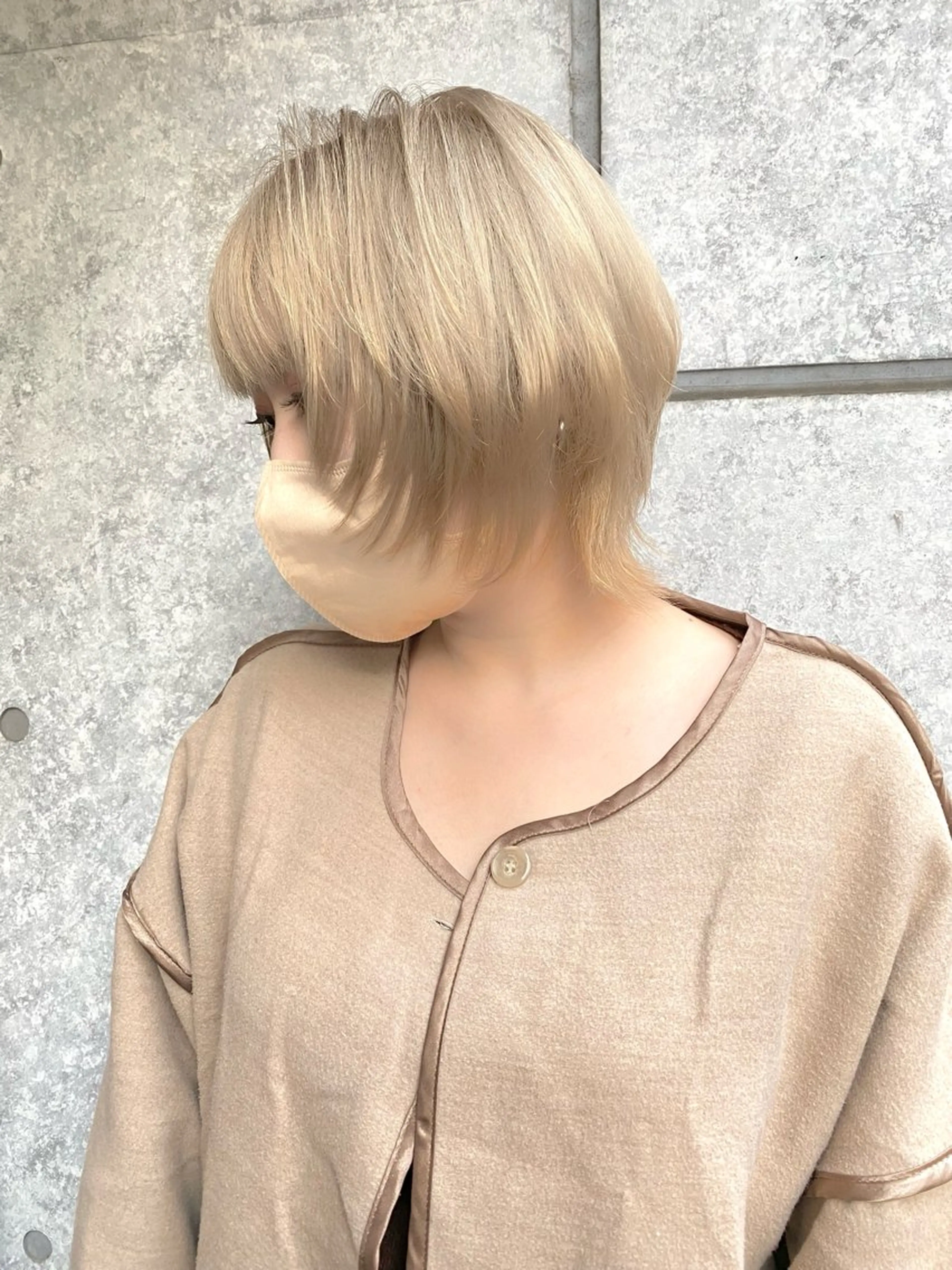 ショート カラー カット ヘアカラー トリートメント MiU所属・髪質改善ストレート ✖️ブリーチゆたかのヘアスタイル
