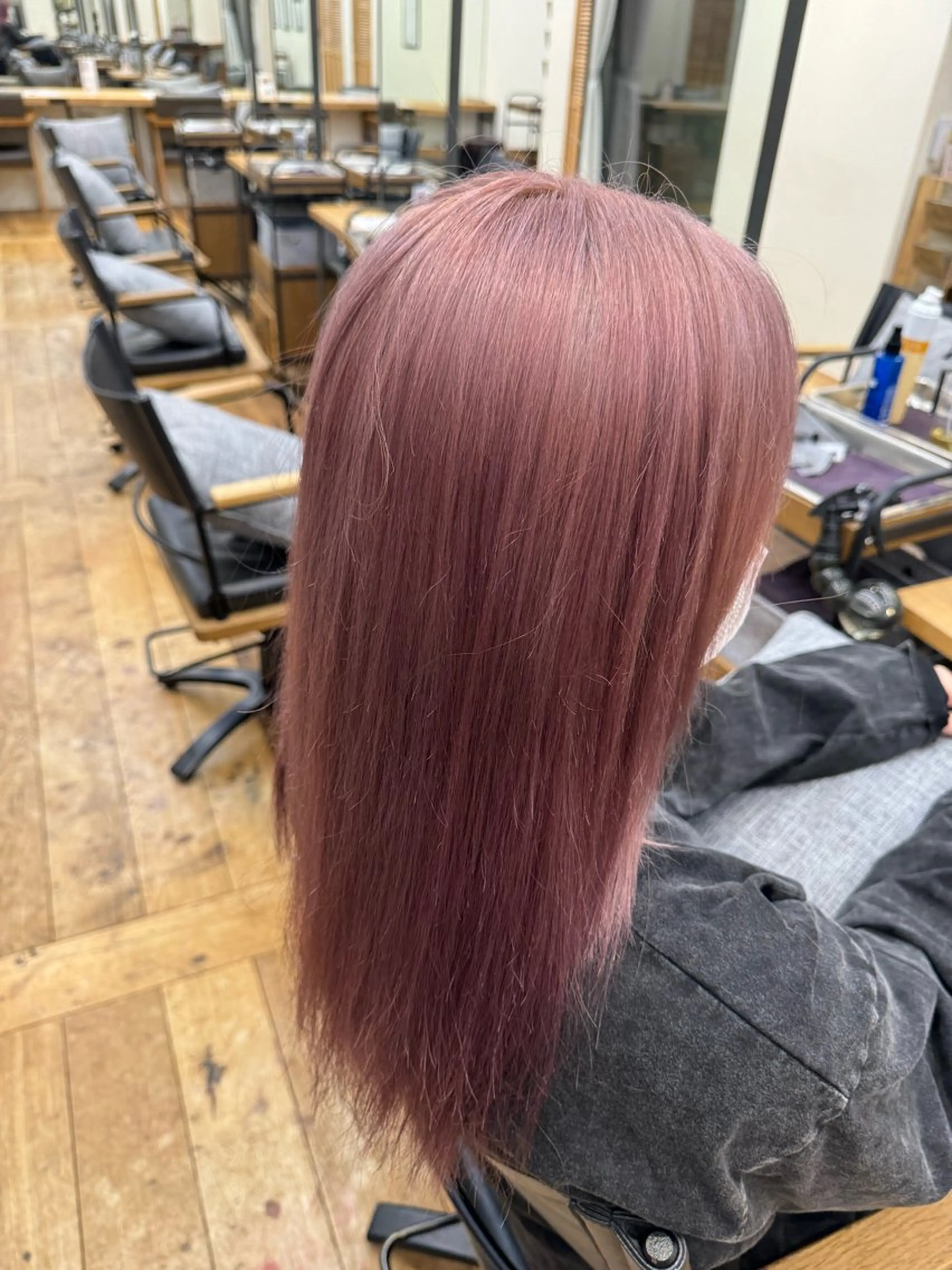 カラー 🐋湊 ゆうき /レイヤーカット🫧のヘアスタイル