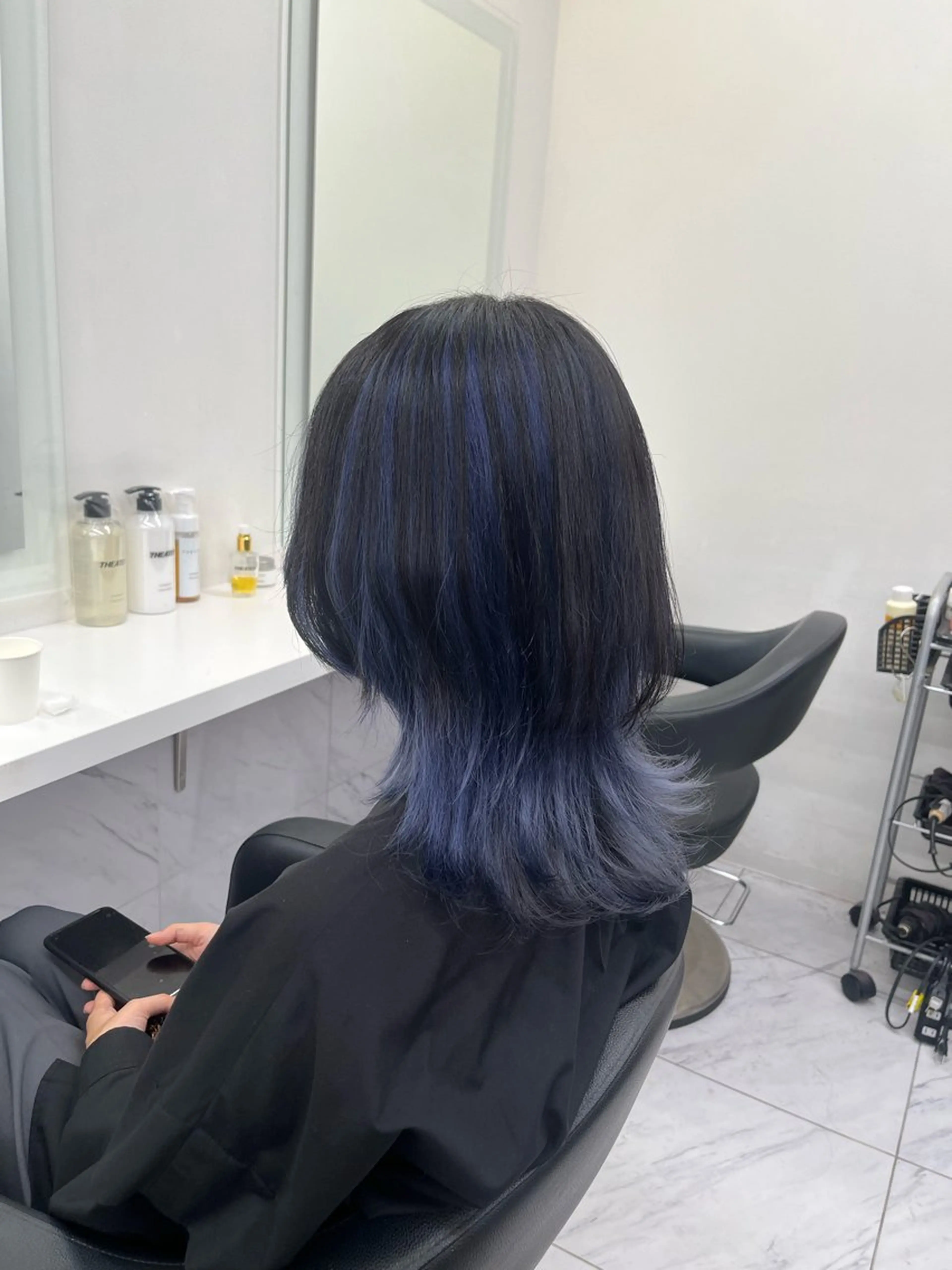 セミロング ヘアカラー トリートメント ヘッドスパ ヘアセット 寒色＆ブリーチ特化 寒色MiOのヘアスタイル