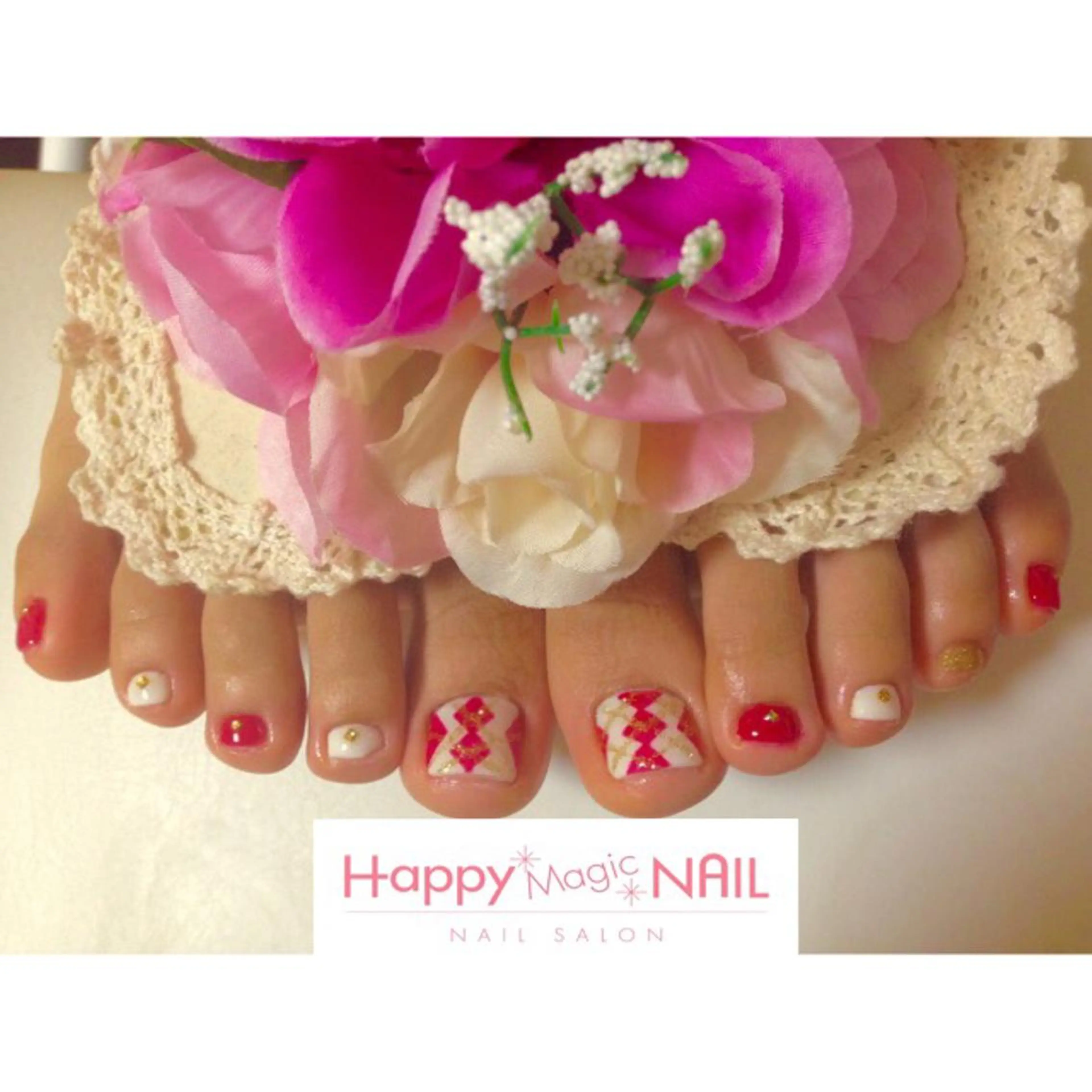ネイル フットネイル ジェルネイル HappyMagic NAILのネイルデザイン