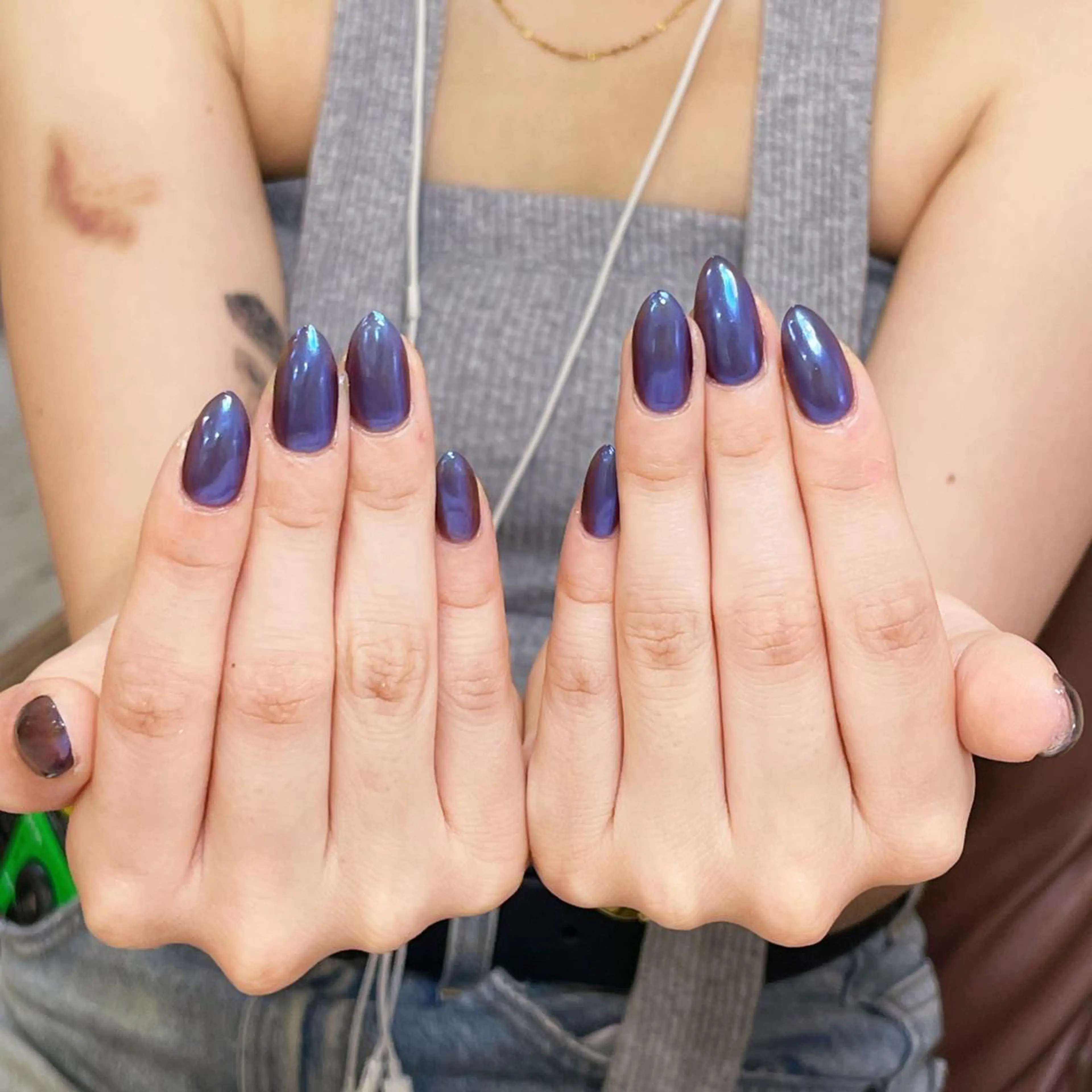 ネイル アートネイル オーロラネイル ガーリー キラキラネイル マグネットネイル ハンドネイル YOYO 💅のネイルデザイン