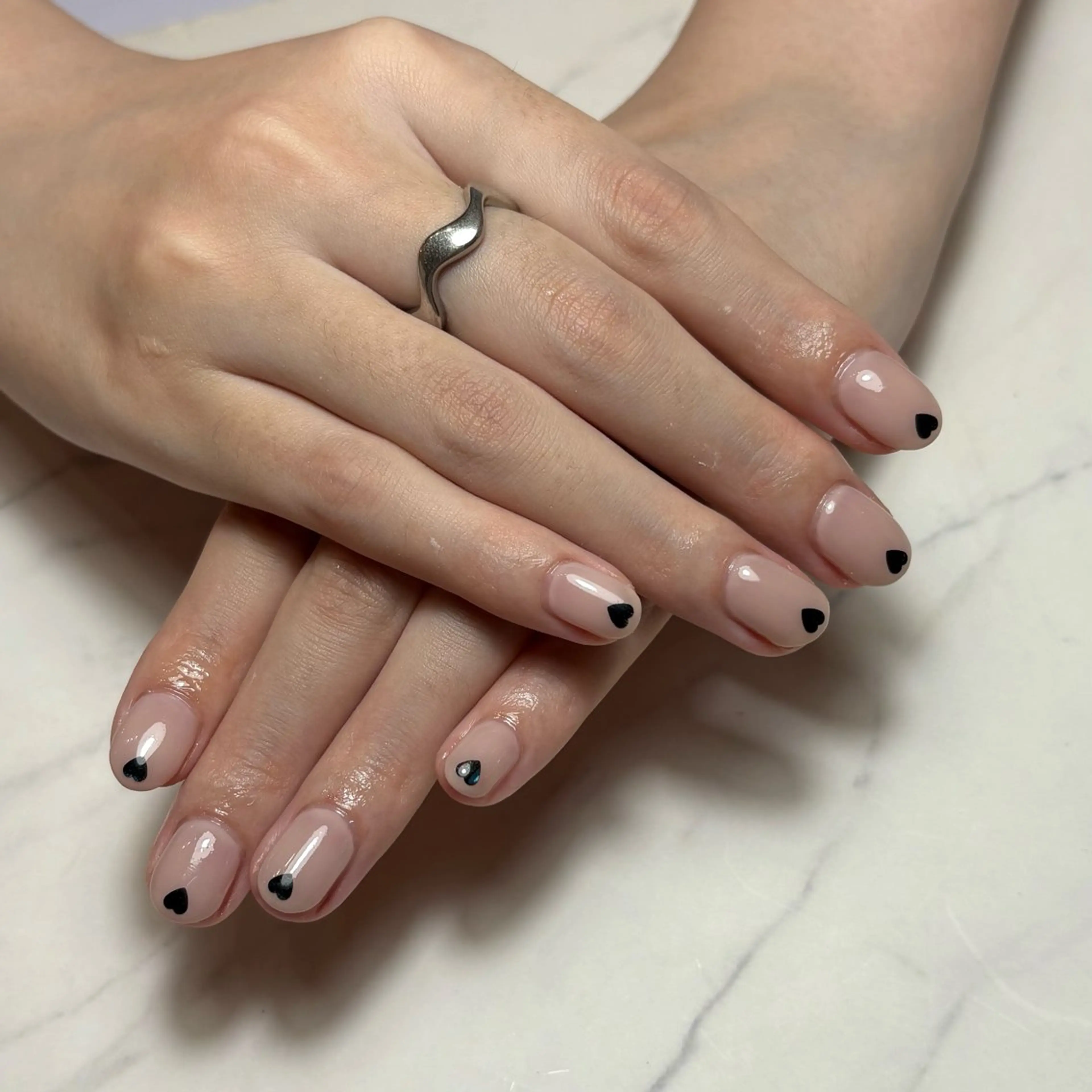 ネイル ハート nailsalon 結所属・💫 さりのネイルデザイン
