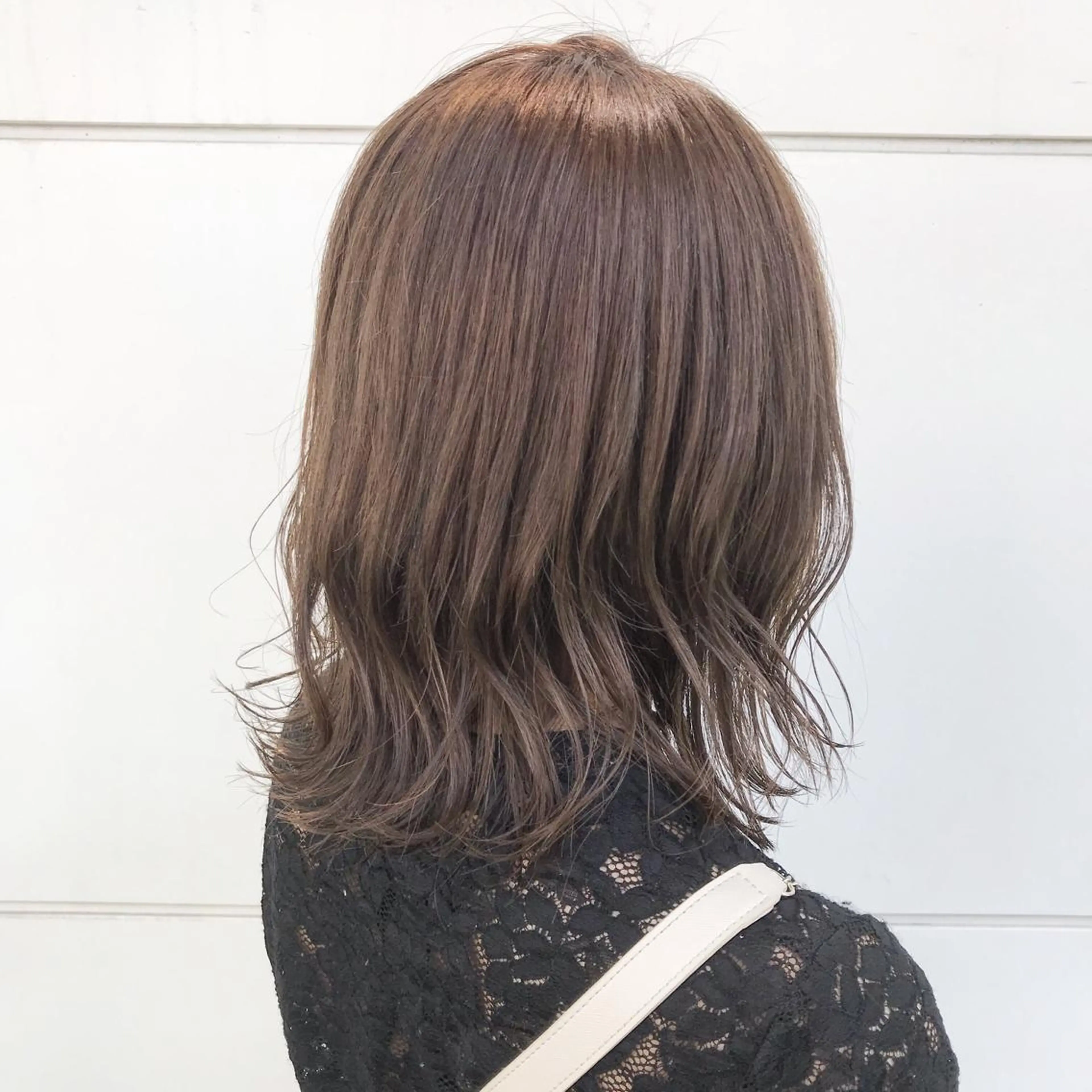 ミディアム カラー カット パーマ トリートメント 嶋佐 昌大 シマサマオのヘアスタイル