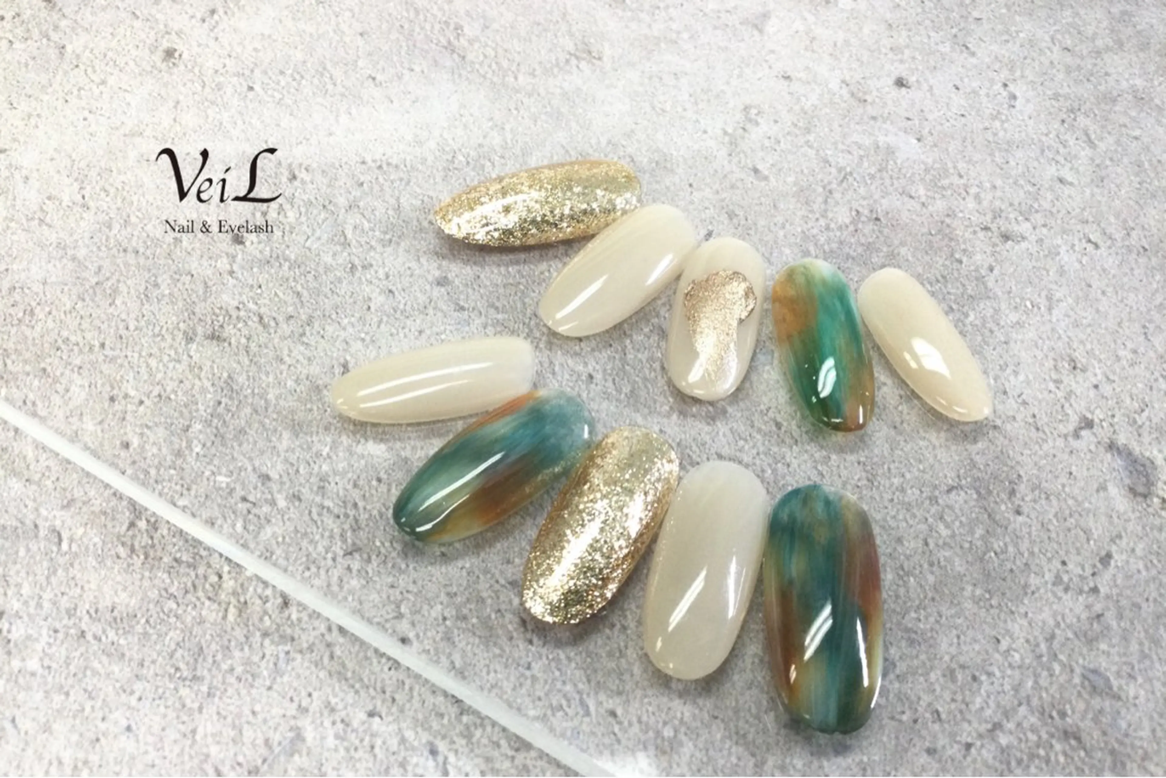 ネイル ハンドネイル 竿下 【ネイリスト】のネイルデザイン