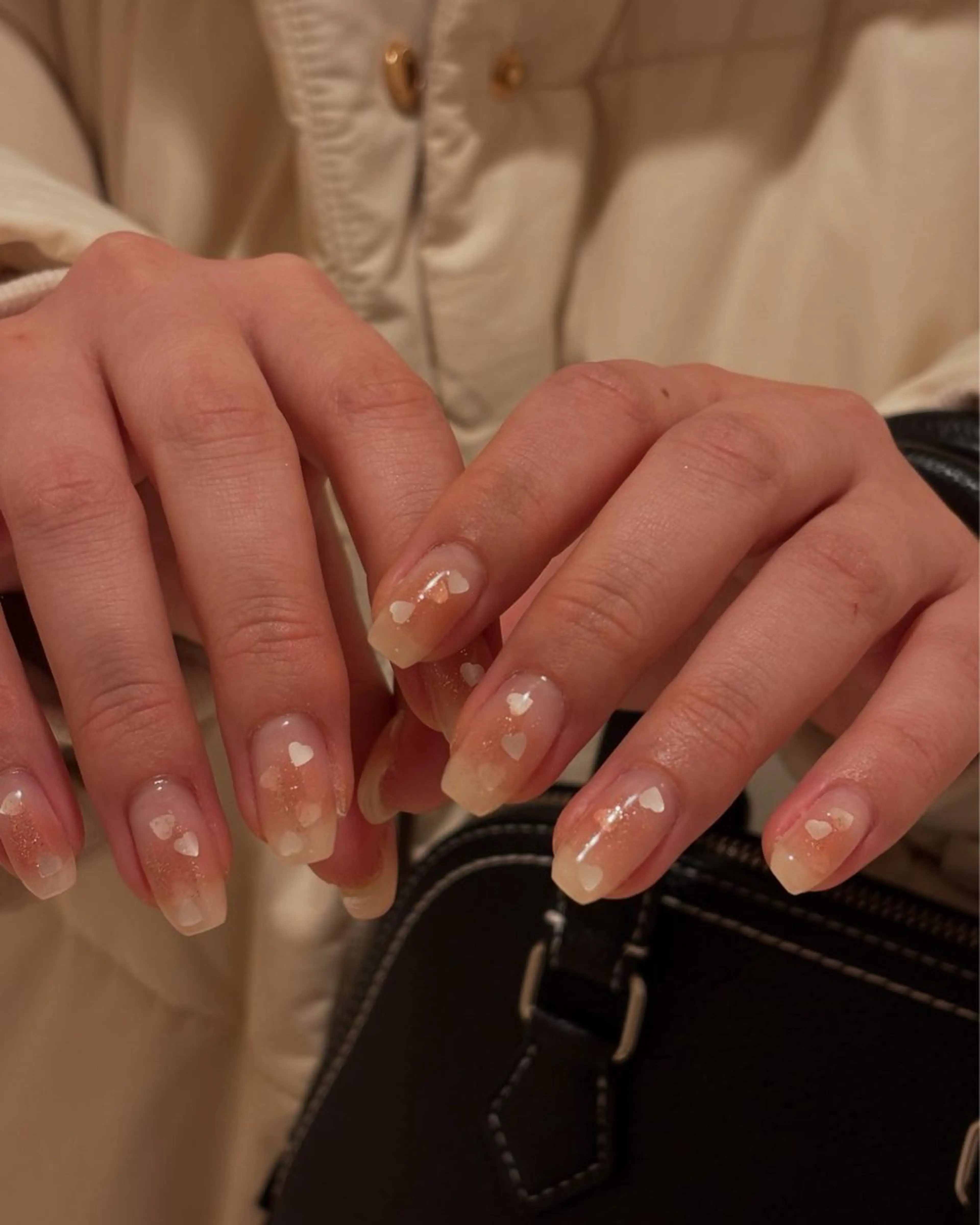 ネイル チークネイル ハート ハンドネイル Elio所属・Elio 国泰寺のネイルデザイン