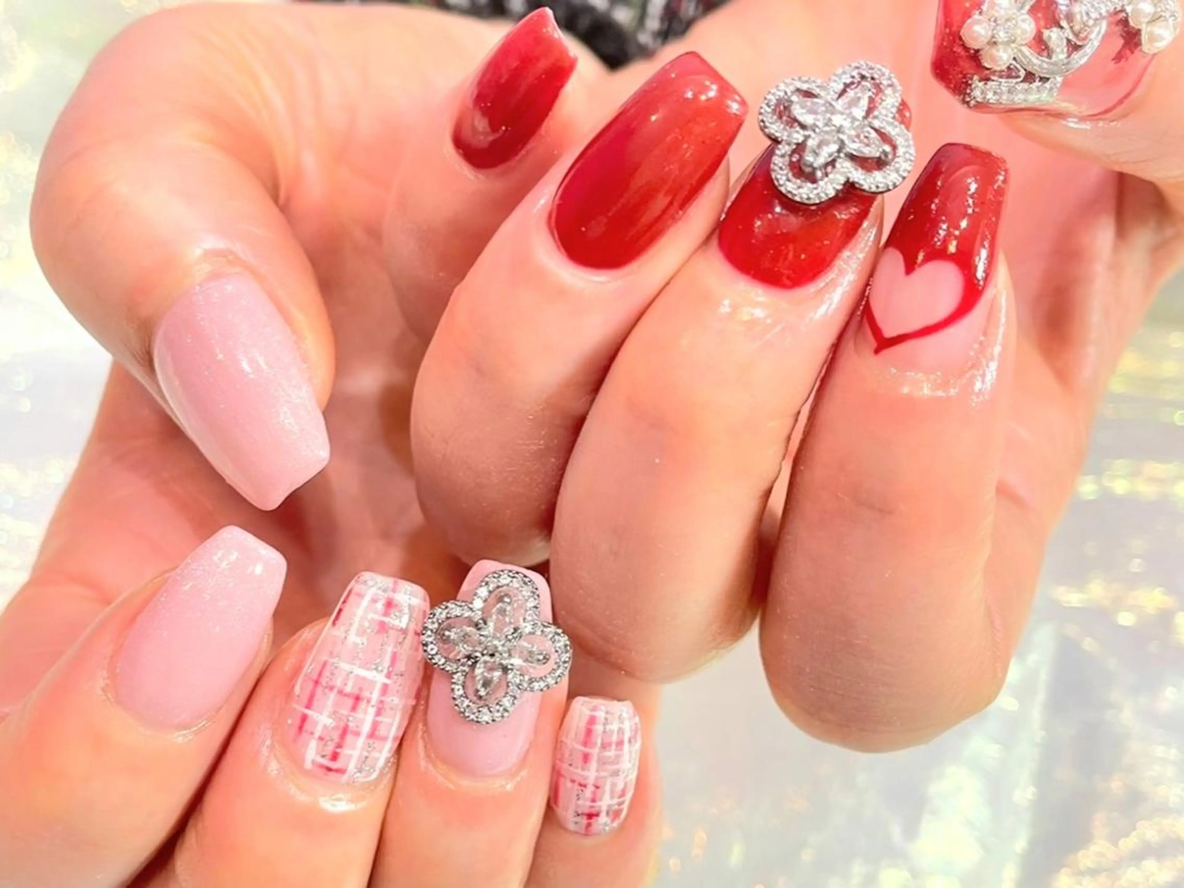 ネイル ハンドネイル 🤍POP可愛い🧸 Menailのネイルデザイン
