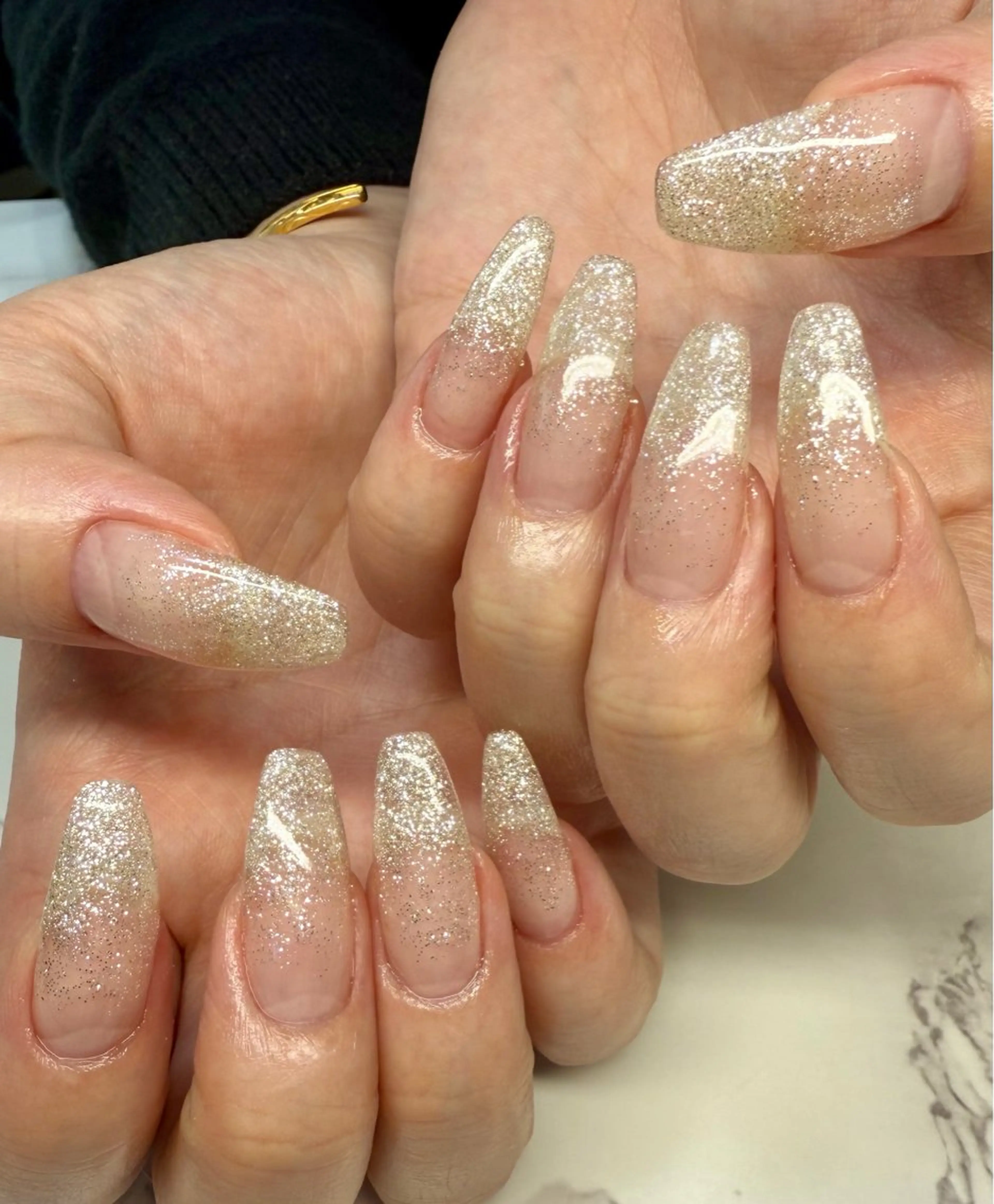 ネイル アートネイル チークネイル フレンチネイル キラキラネイル ラメ(グリッター) M.N_ nailのネイルデザイン