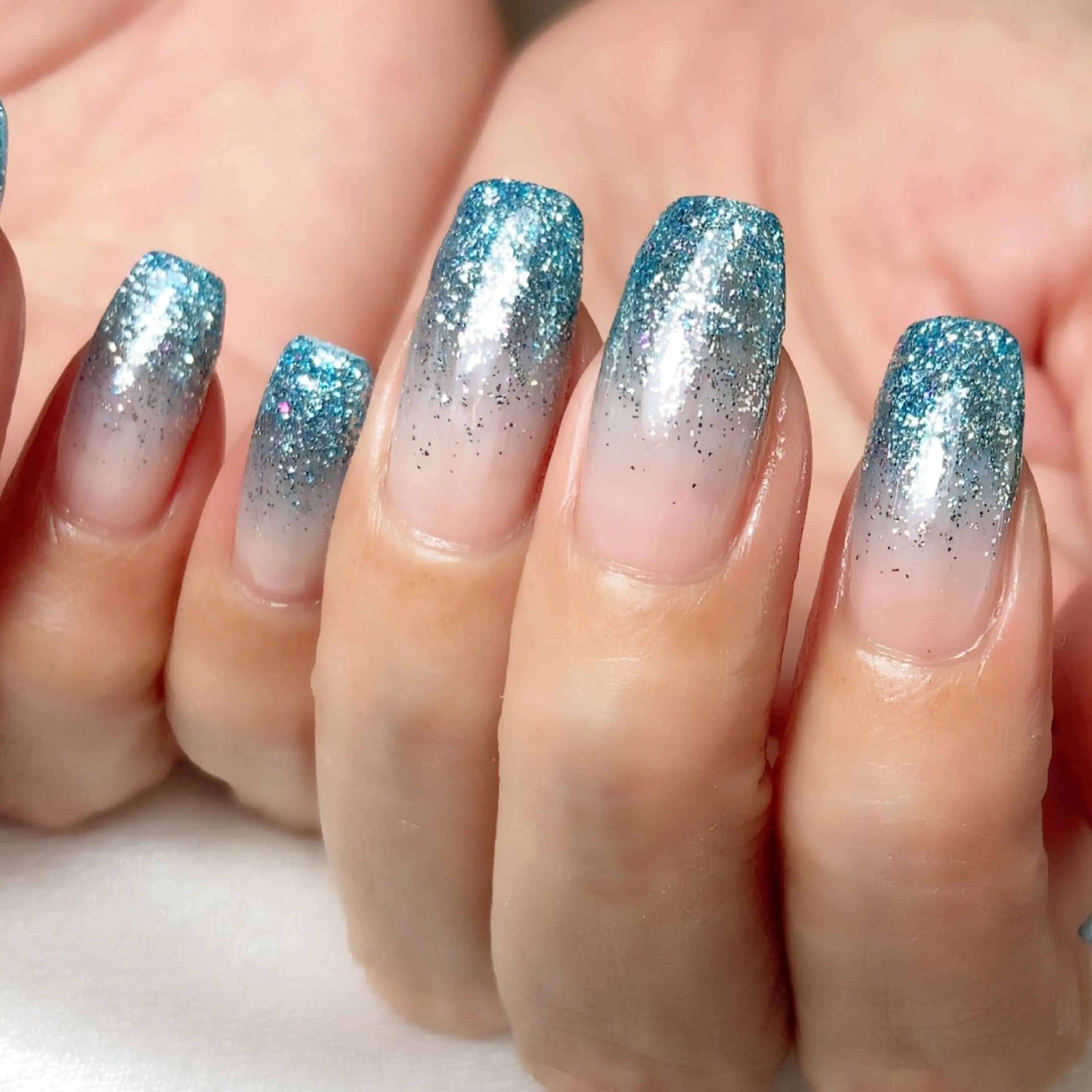 ネイル Legit nail salonのネイルデザイン