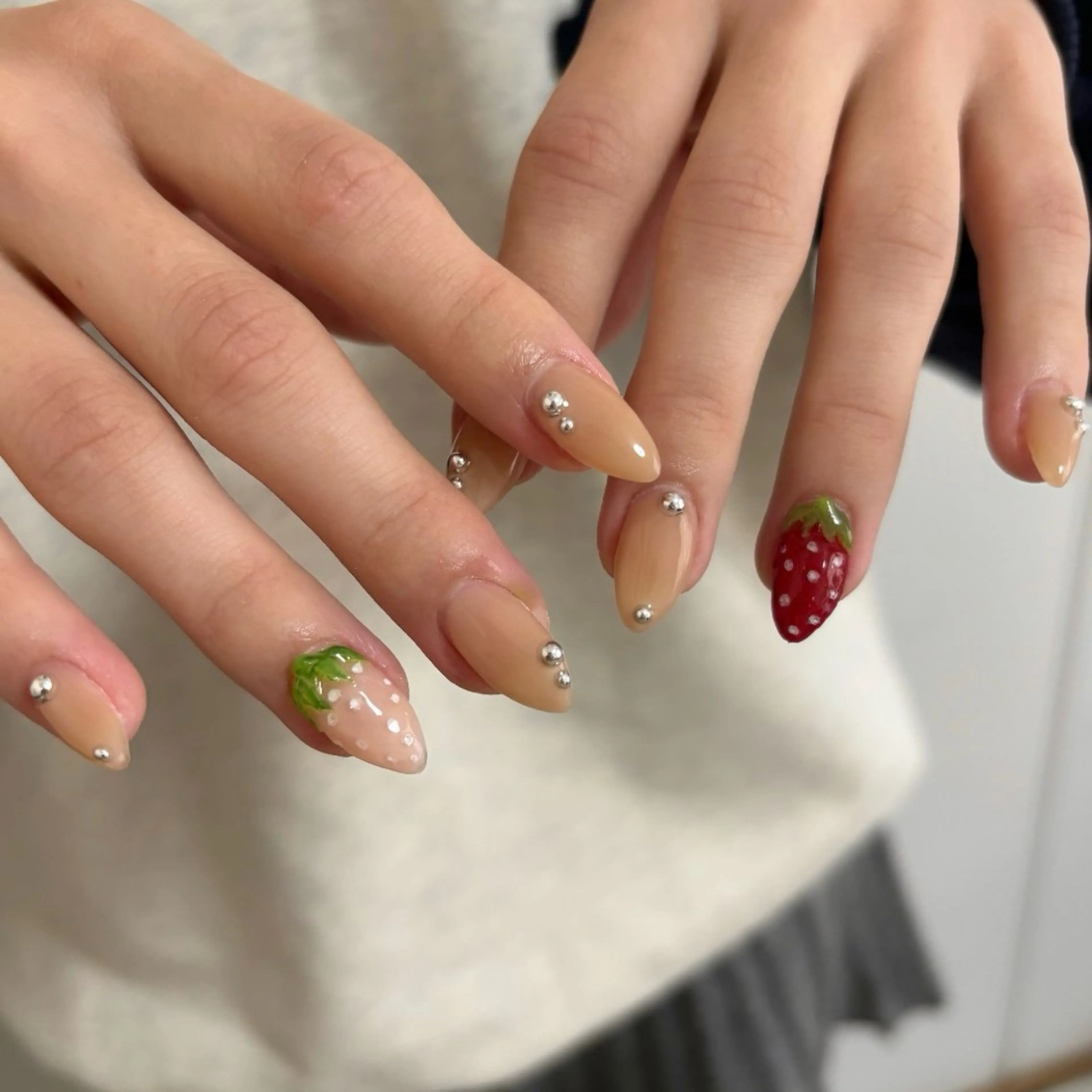 ネイル ハンドネイル フットネイル nail salon minuitのマツエク・マツパデザイン