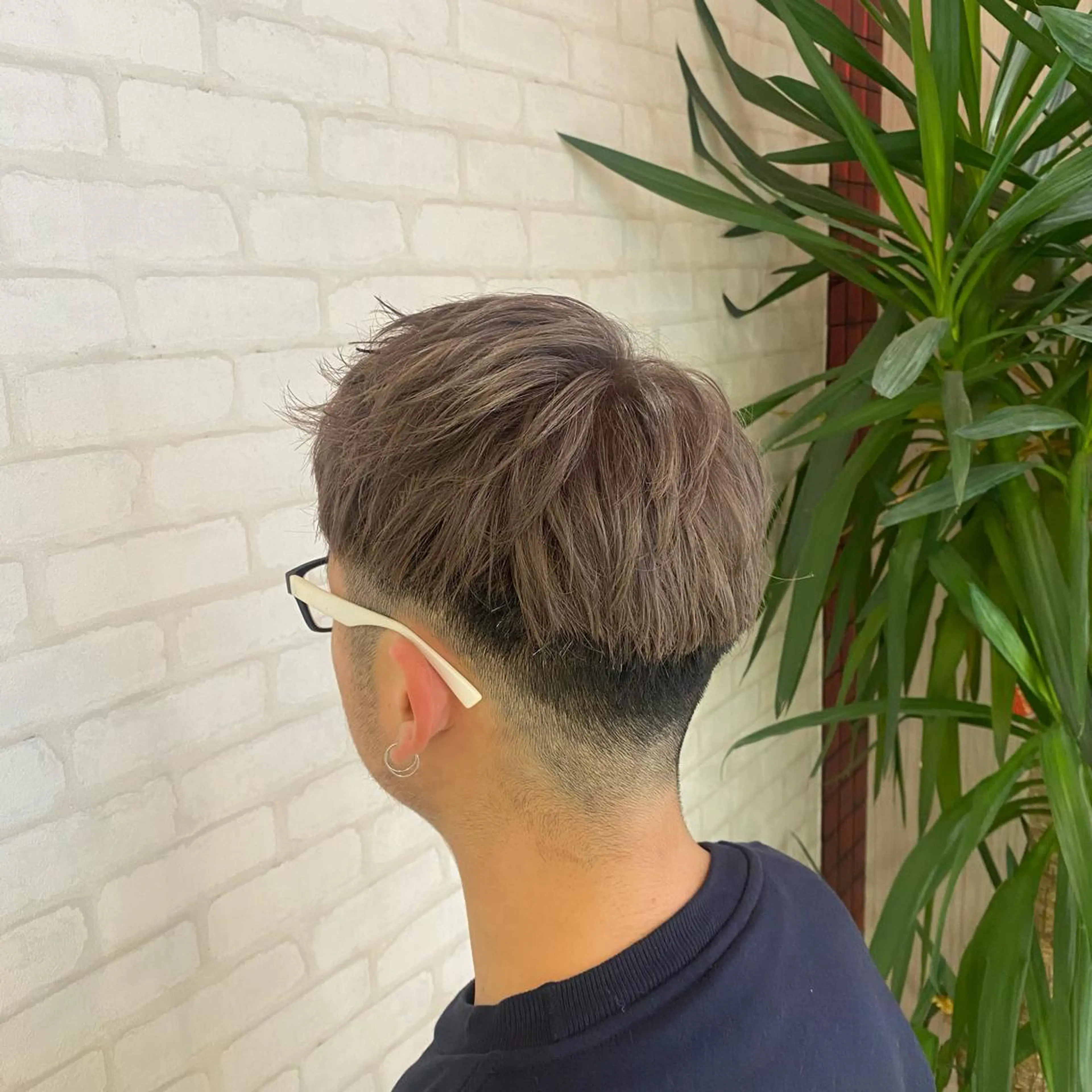 ショート メンズ メンズブリーチ カット ヘアカラー トリートメント ノンダメージサロンBonheur銀座並木通り店所属・ULTOWA/銀座 ERIのヘアスタイル