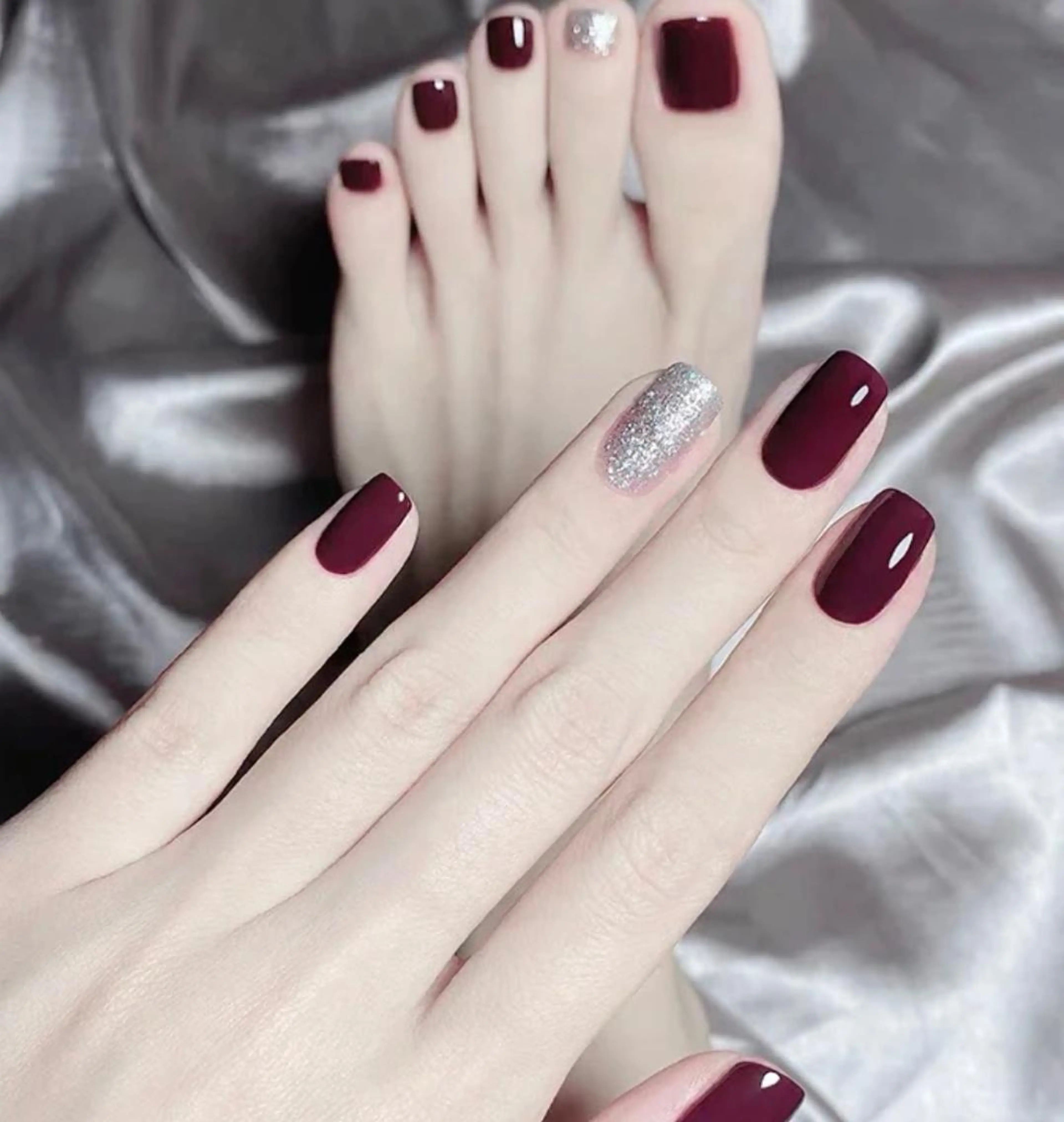 🍑【ハンド➕フット】ワンカラー🩵🩷ハンドパーツ2個付き//フット2色まで選べるの写真