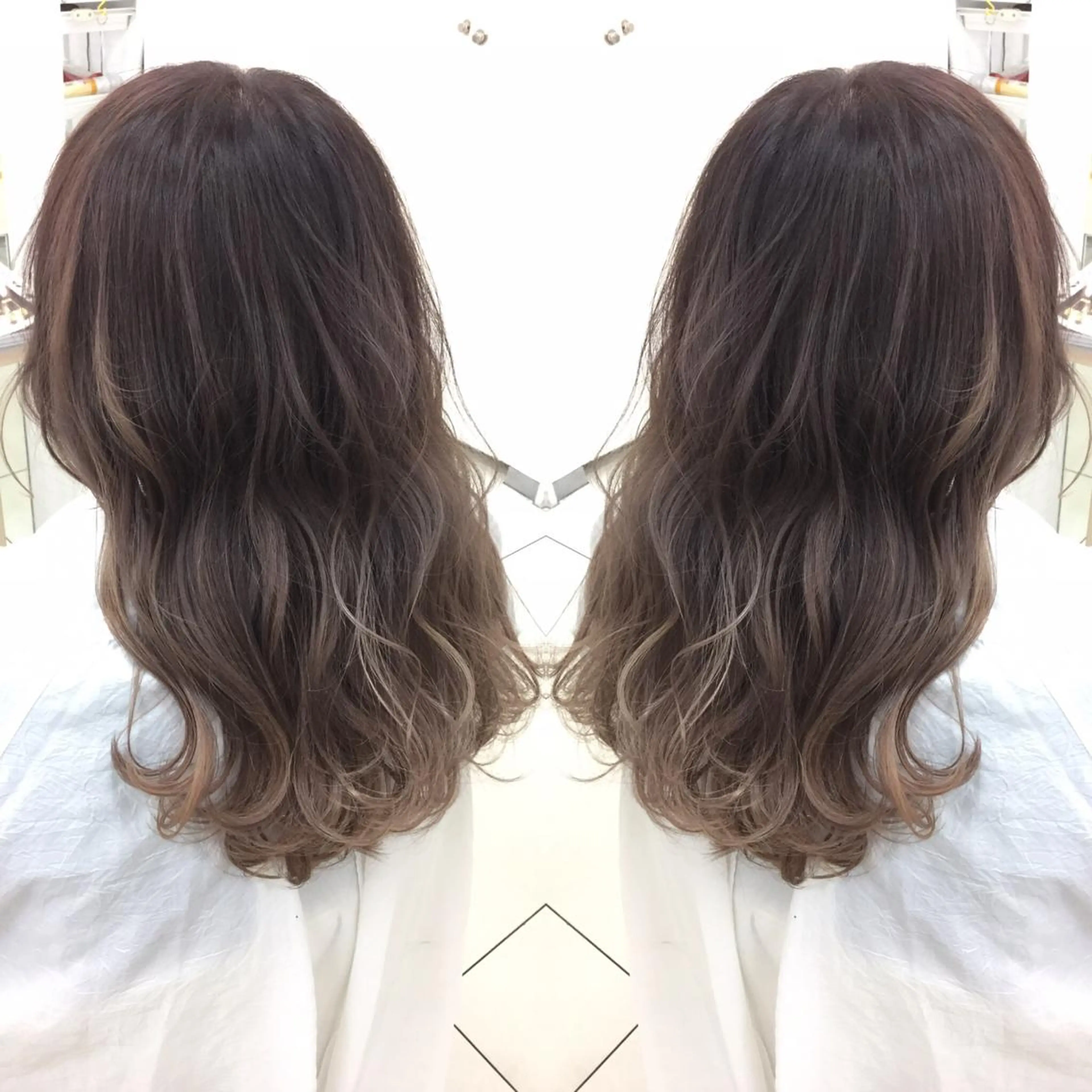 ロング カラー アッシュ バレイヤージュ 黒髪 ブリーチ グラデーションカラー Ash 山田 勇太のヘアスタイル