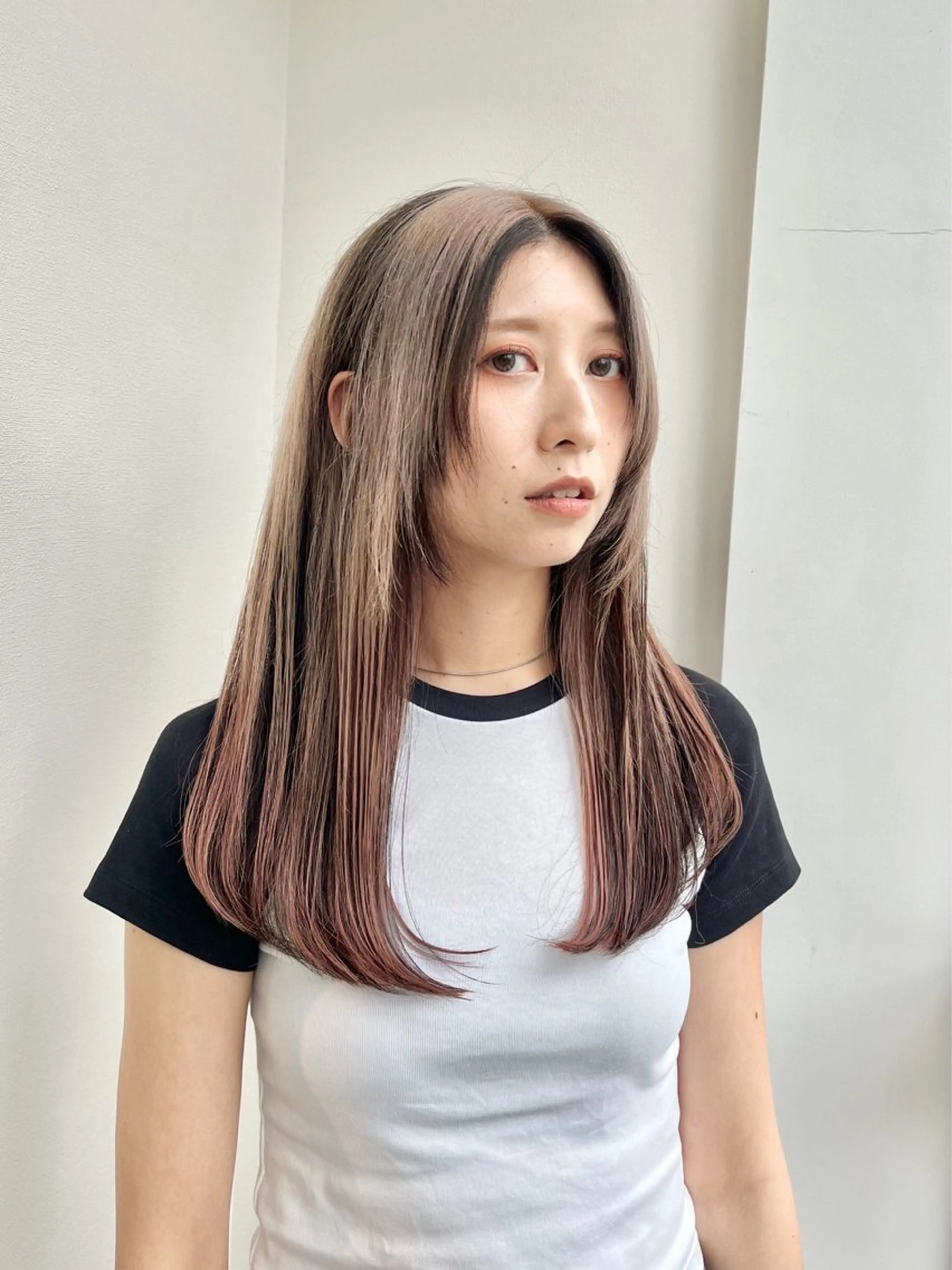 ロング カラー ブリーチ デザインカラー ヘアカラー direction所属・派手髪デザインカラー ヒロカのヘアスタイル