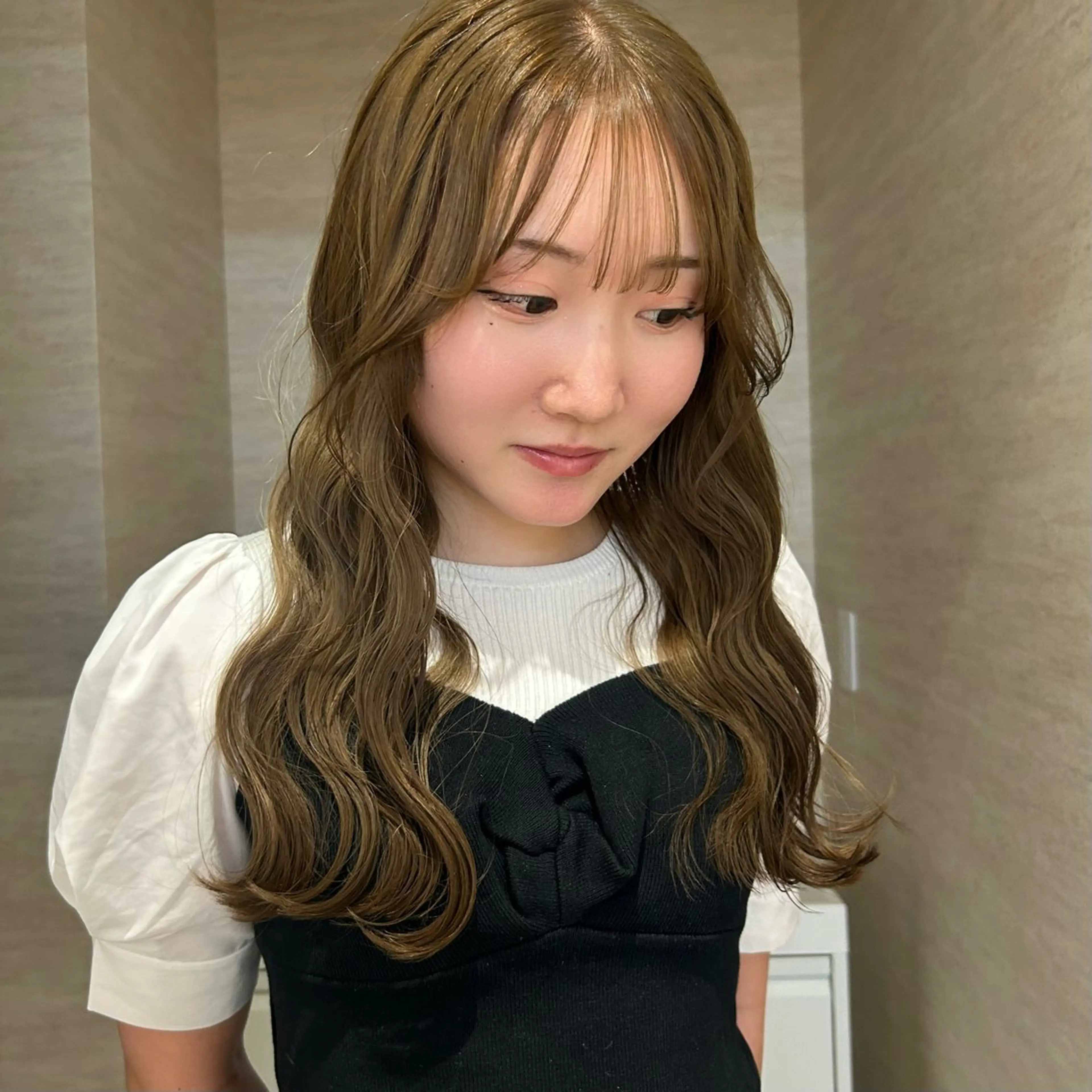 ロング カラー カット ヘアカラー トリートメント 💙ルル💙 ハイトーン/レイヤーのヘアスタイル