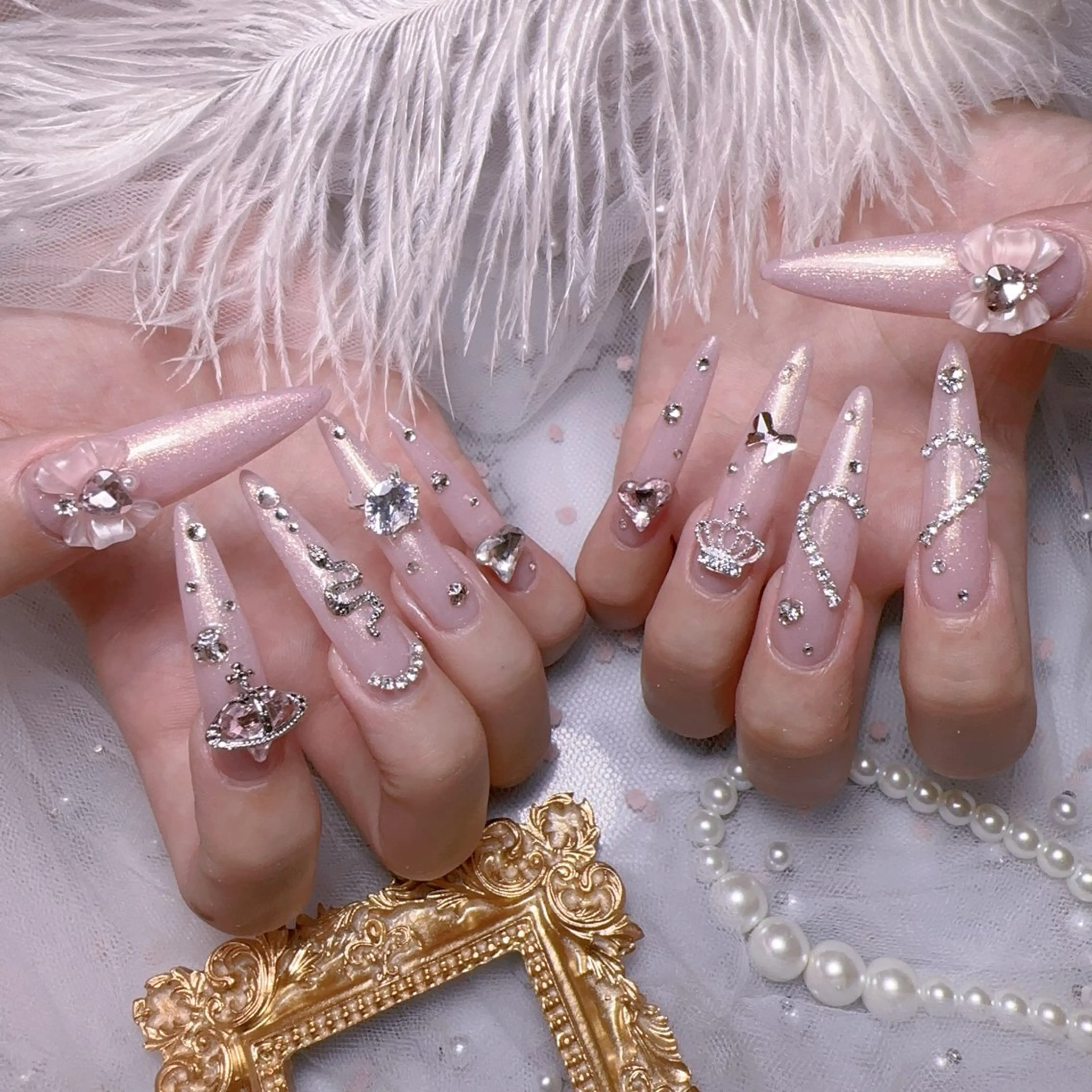 ネイル オーロラネイル フットネイル 韓国ネイル ラメ(グリッター) ラメグラデーション ハンドネイル Belle nail salon 新小岩のネイルデザイン