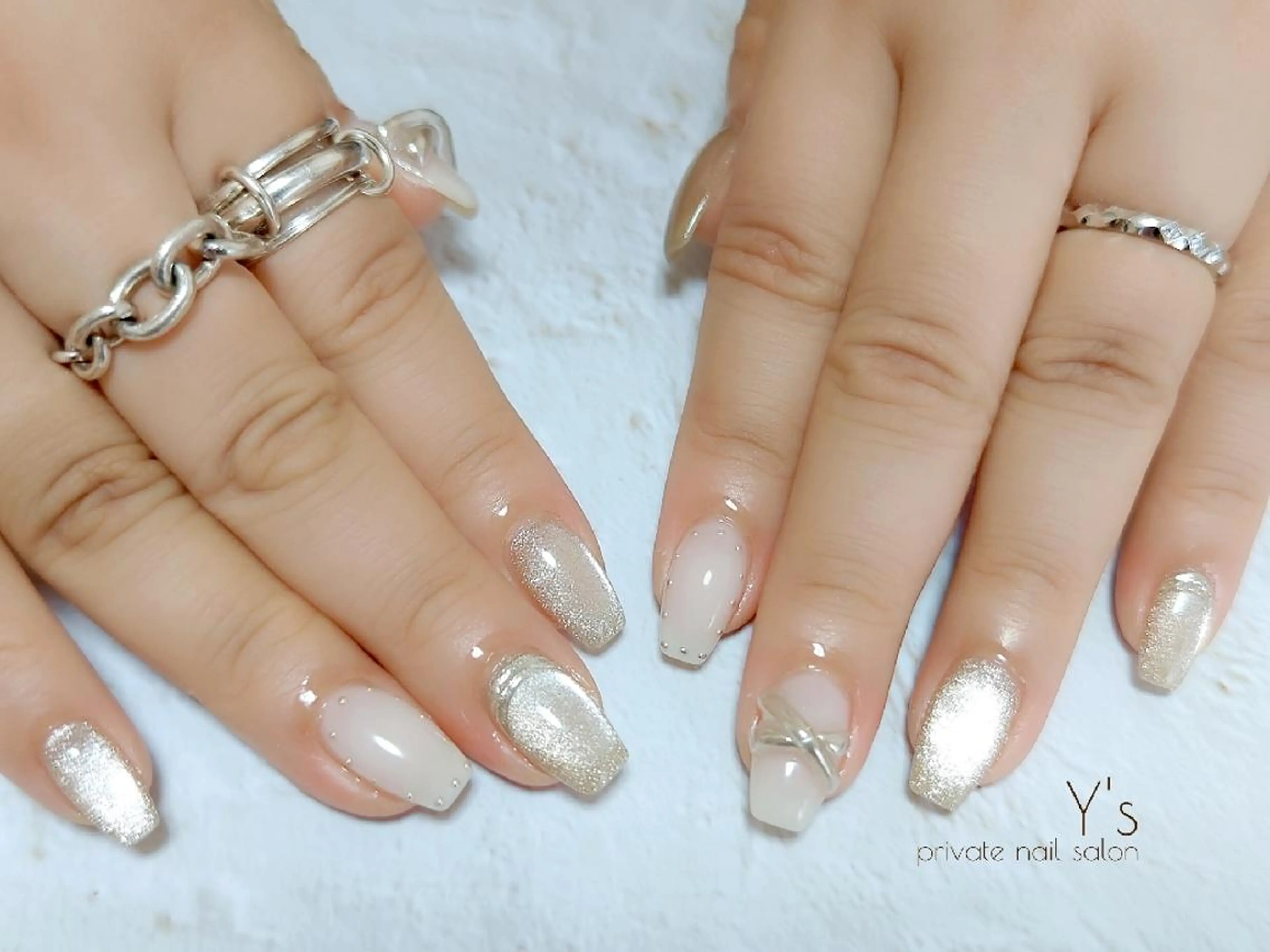 ネイル ハンドネイル YUMI NAGAI  のネイルデザイン