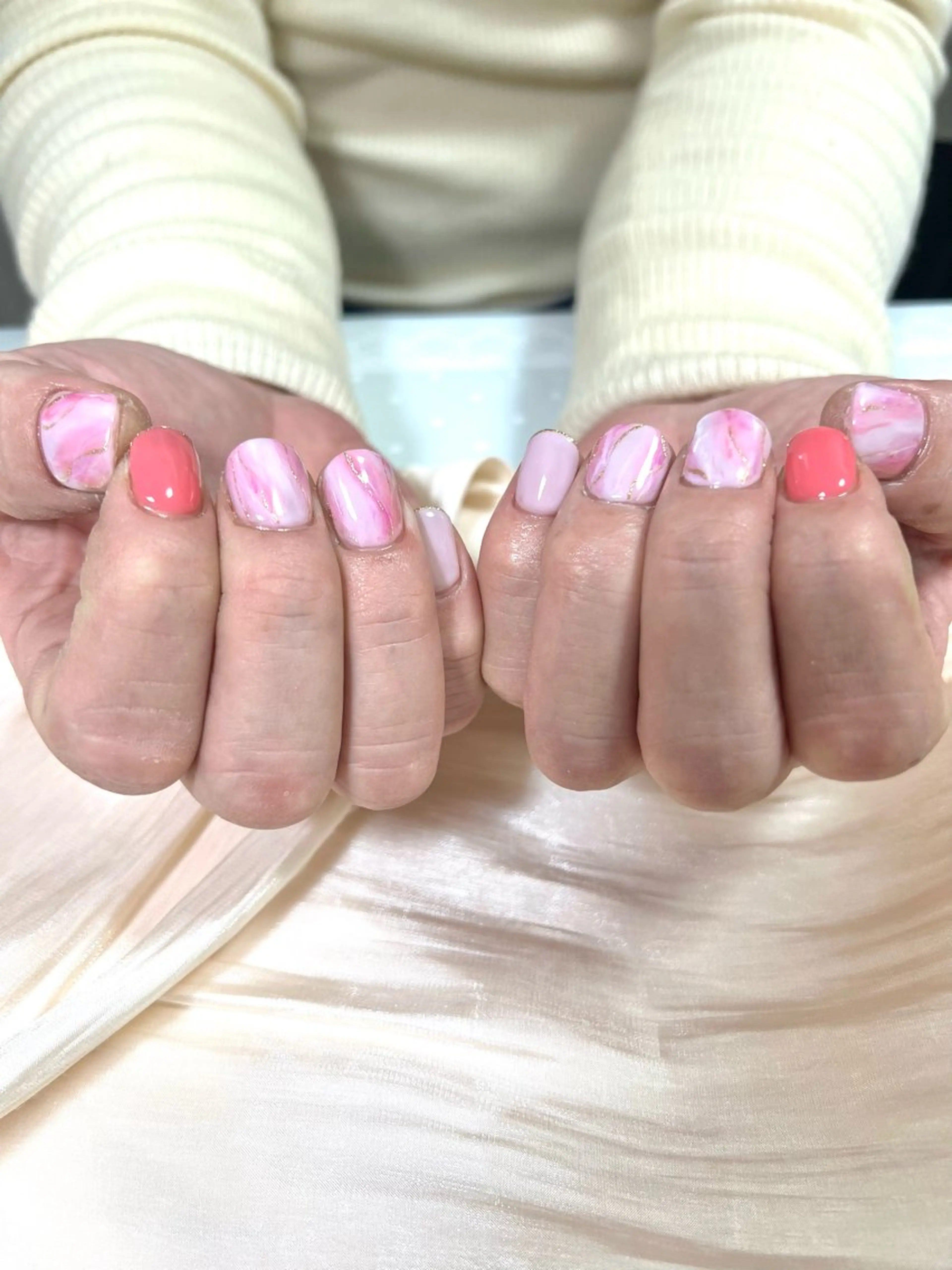 ネイル ハンドネイル White dear fujiwaraのネイルデザイン