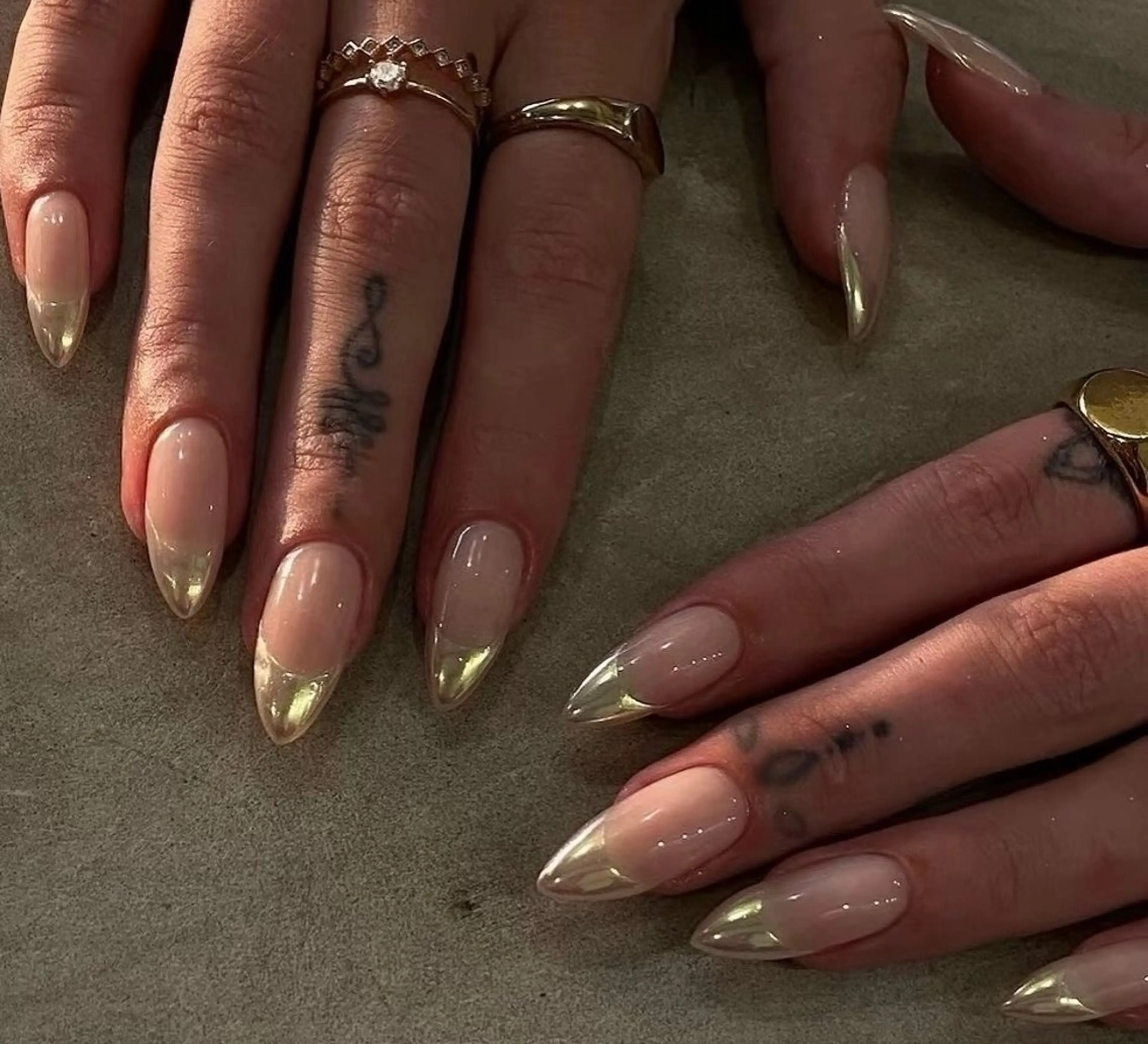 ネイル 高木 維麗絲のネイルデザイン