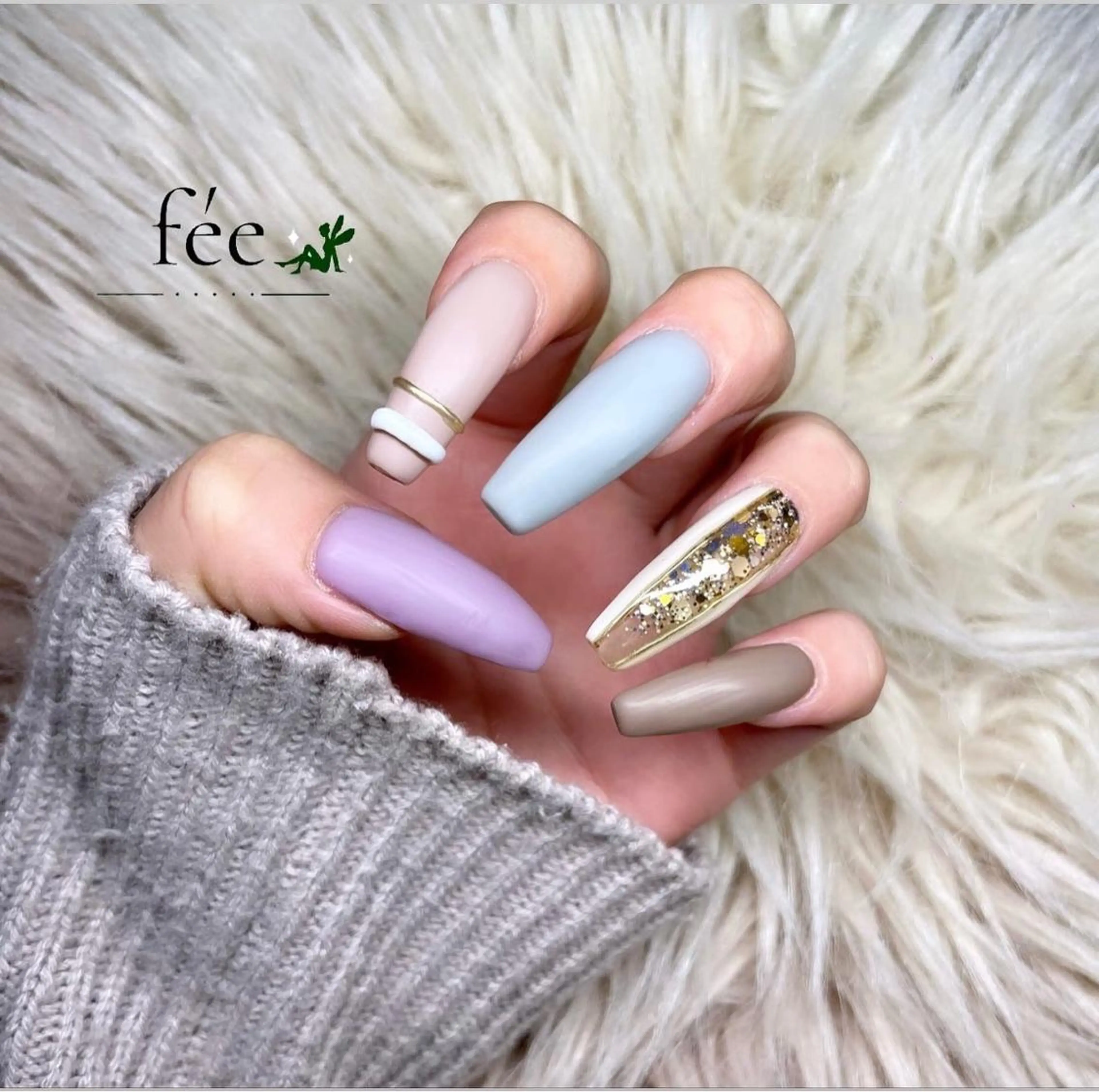 ネイル フットネイル ジェルネイル 韓国ネイル マグネットネイル ミラーネイル ハンドネイル nail salon fee（フィー）のネイルデザイン