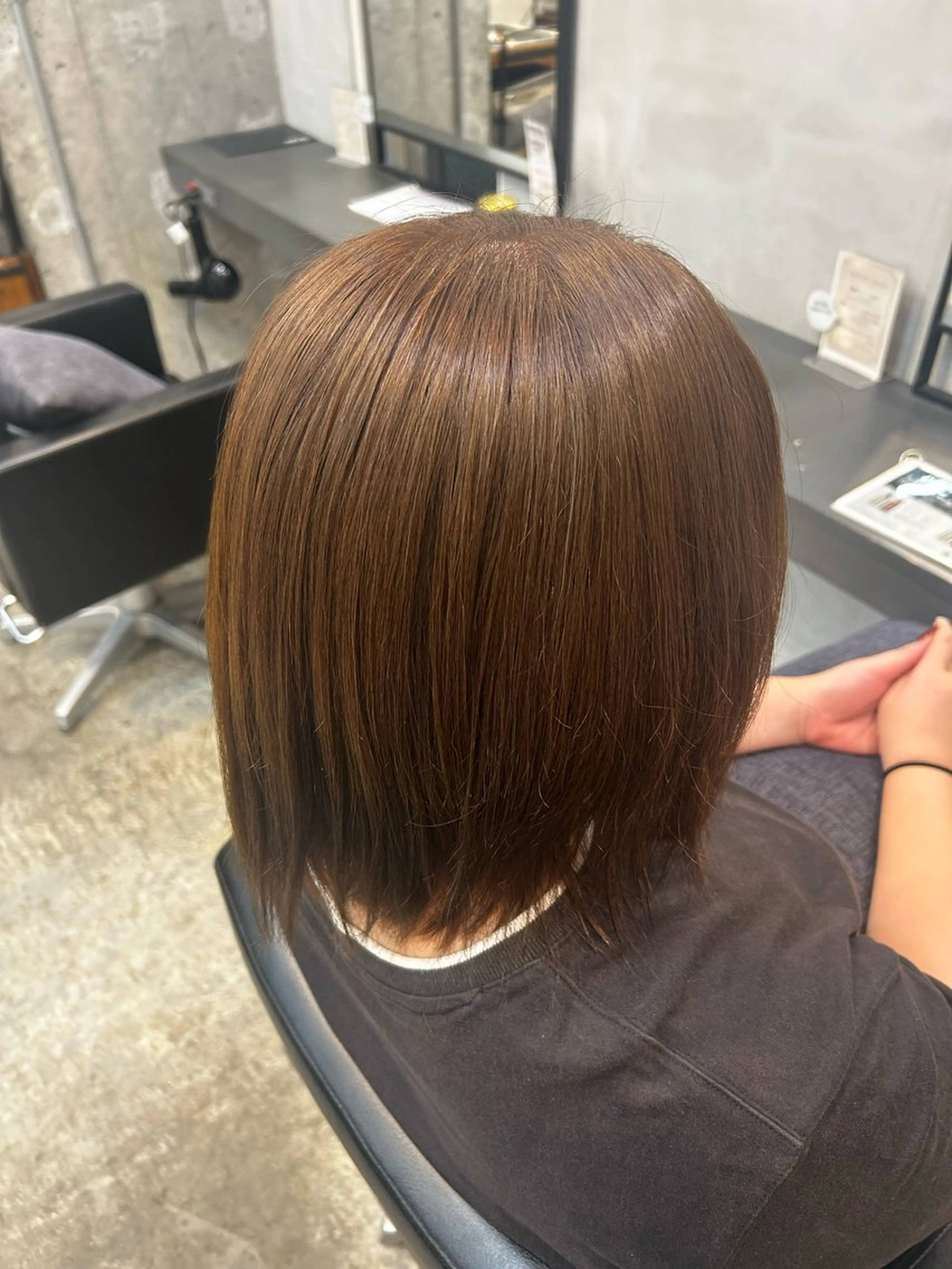 カラー Belle　銀座五丁目所属・小森田　果怜 カラー、縮毛矯正のヘアスタイル