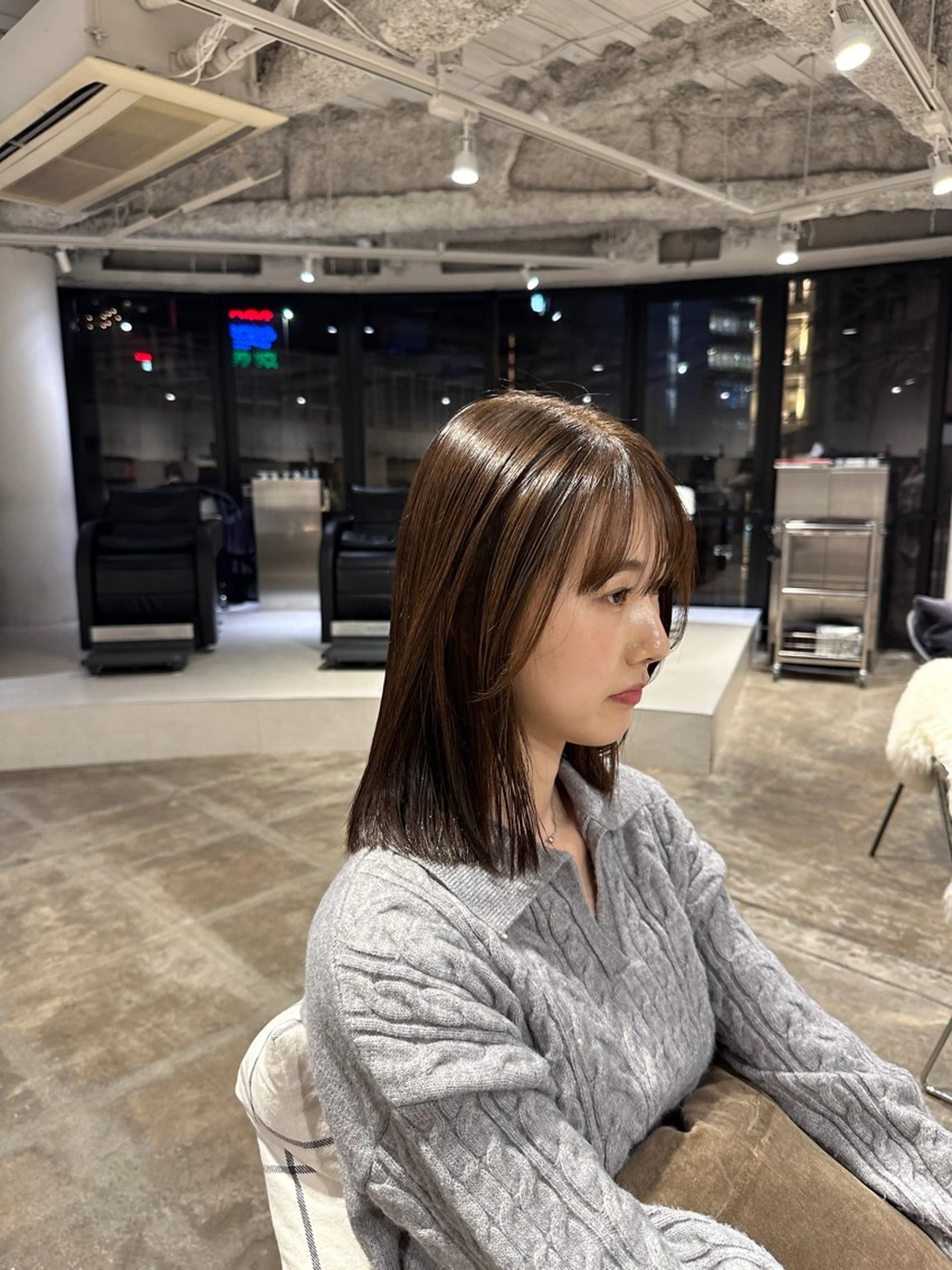 カラー パーマ イルミナカラー 髪質改善 ストレートパーマ hina／似合わせ color／髪質改善のヘアスタイル