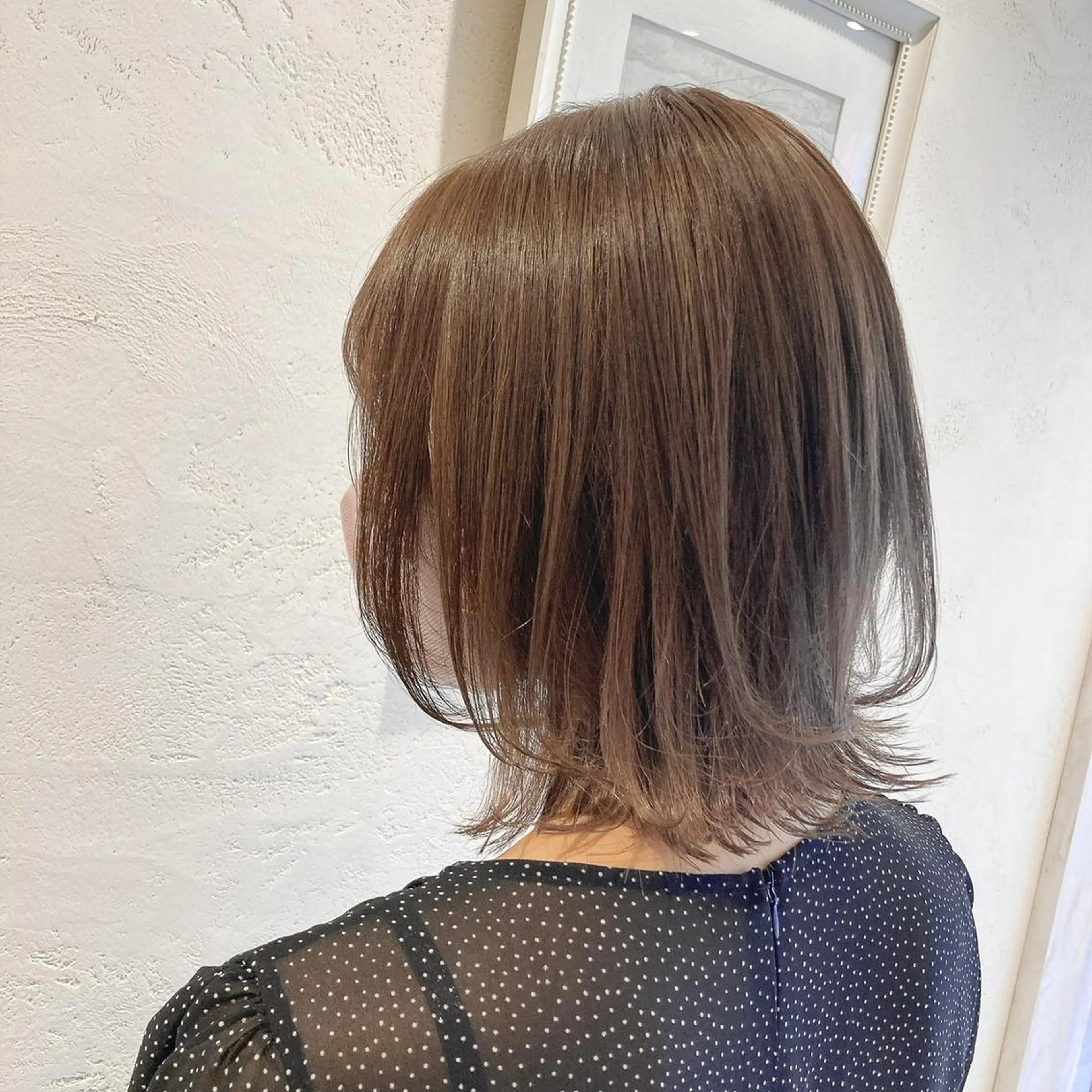 ミディアム カット ヘアカラー 🌿アロマヘアルーム 横浜店✂︎のヘアスタイル