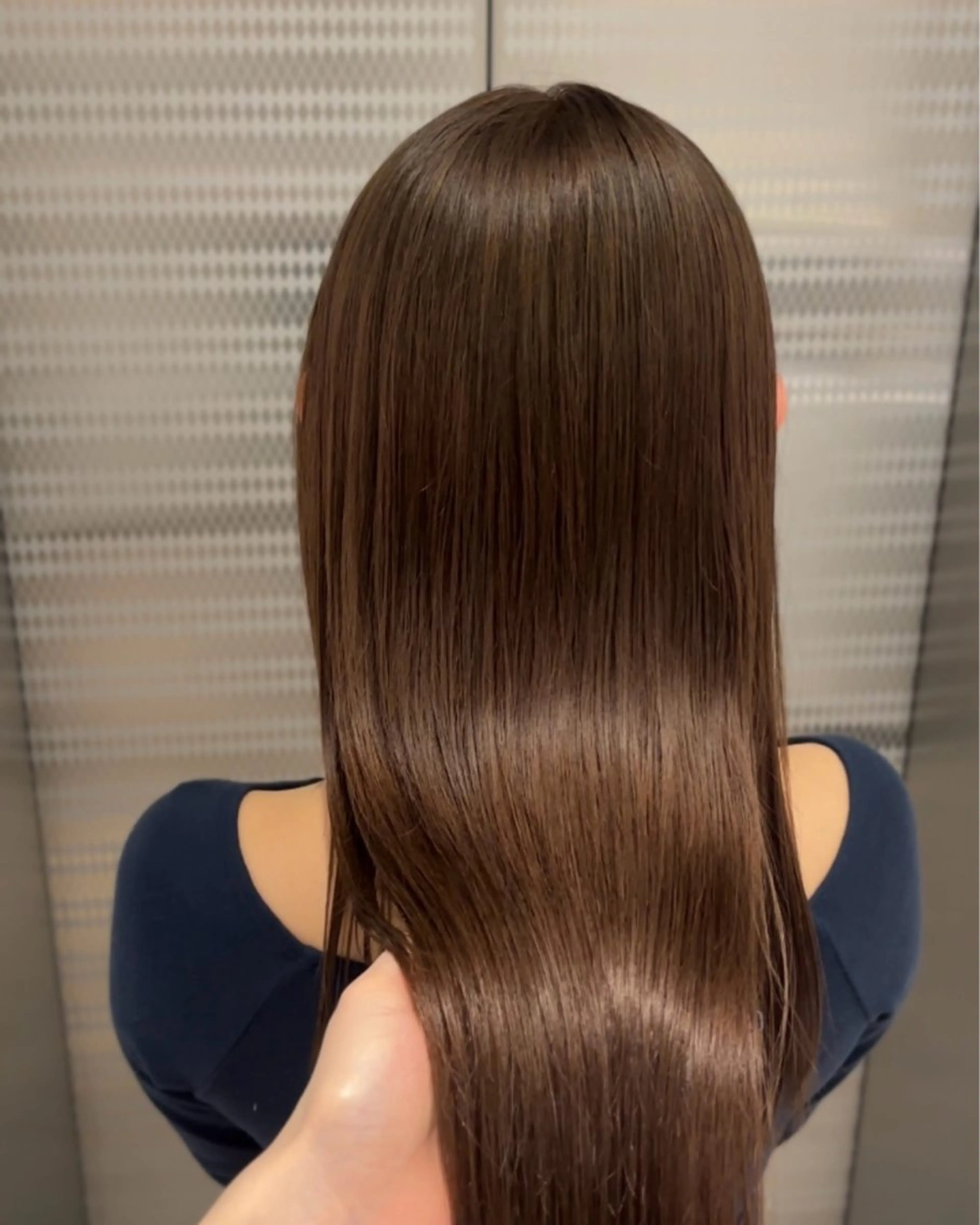 ロング カラー ロング ヘアカラー トリートメント CHAINON×FeM#所属・名駅/sHiHo/透 明感カラー✨🎀/のヘアスタイル