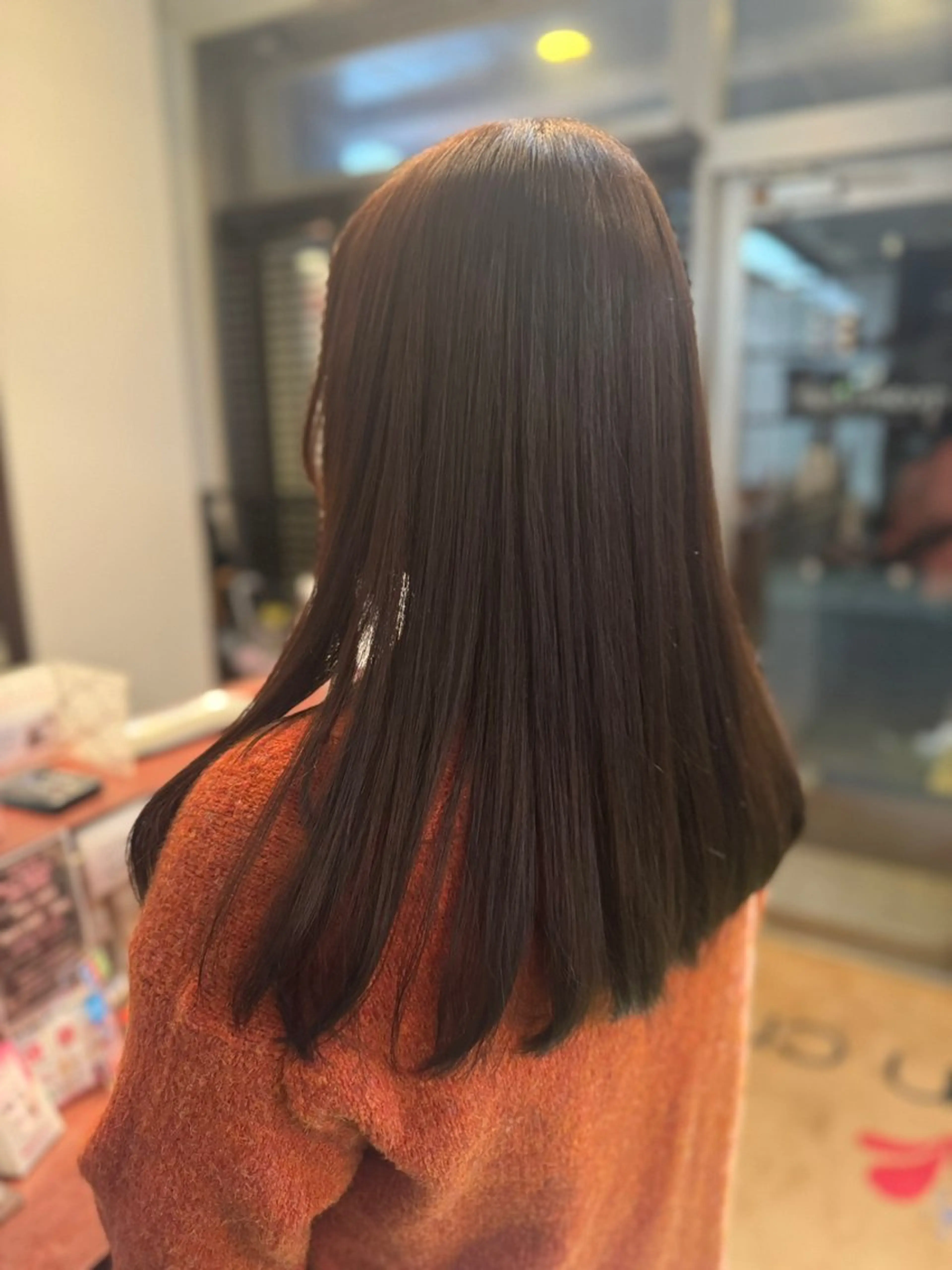 ロング モダンクラフト新田東店所属・高野 春菜のヘアスタイル