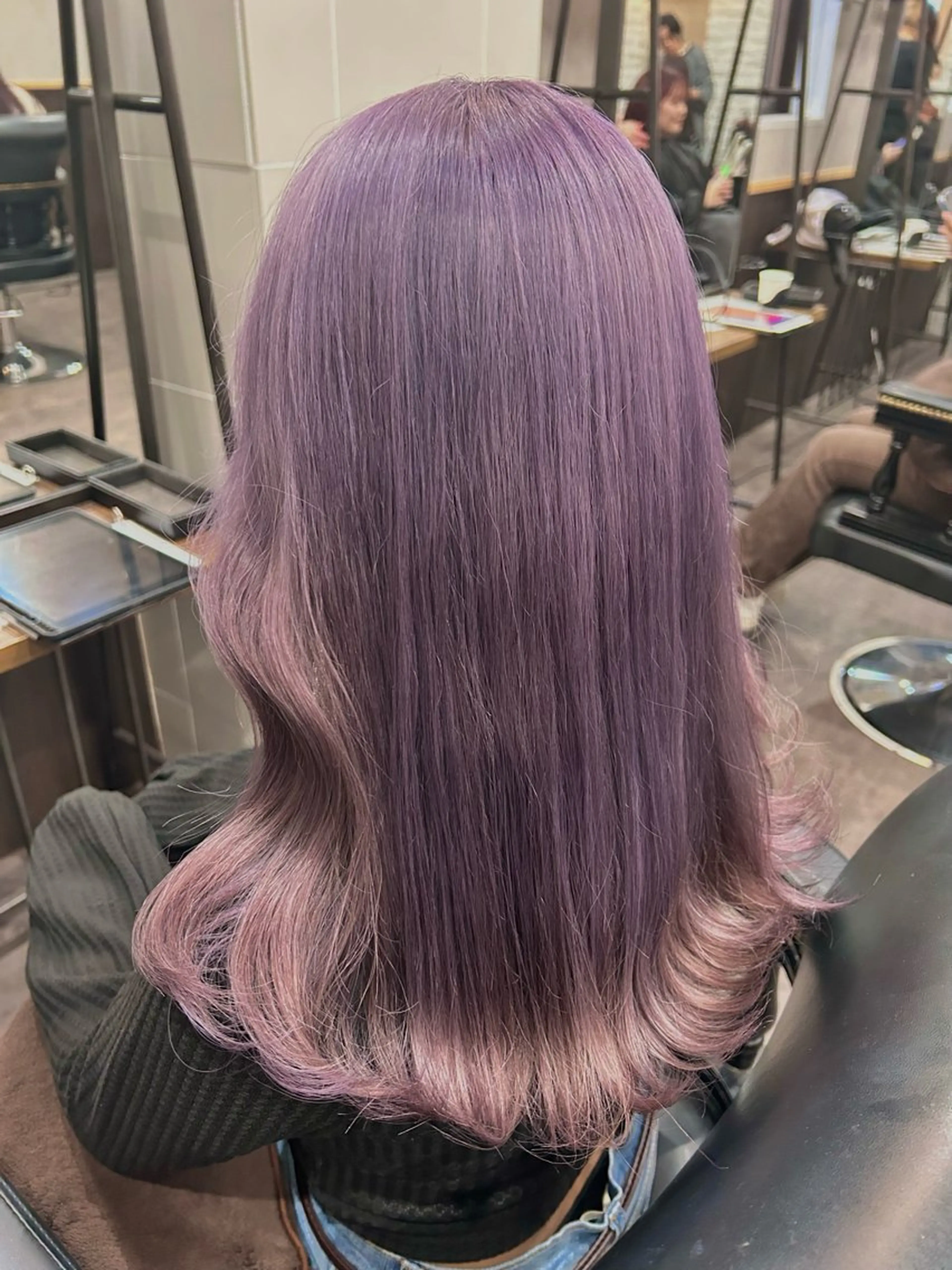 セミロング ヘアカラー 🦄🩵YUNA 🩵🦄のヘアスタイル