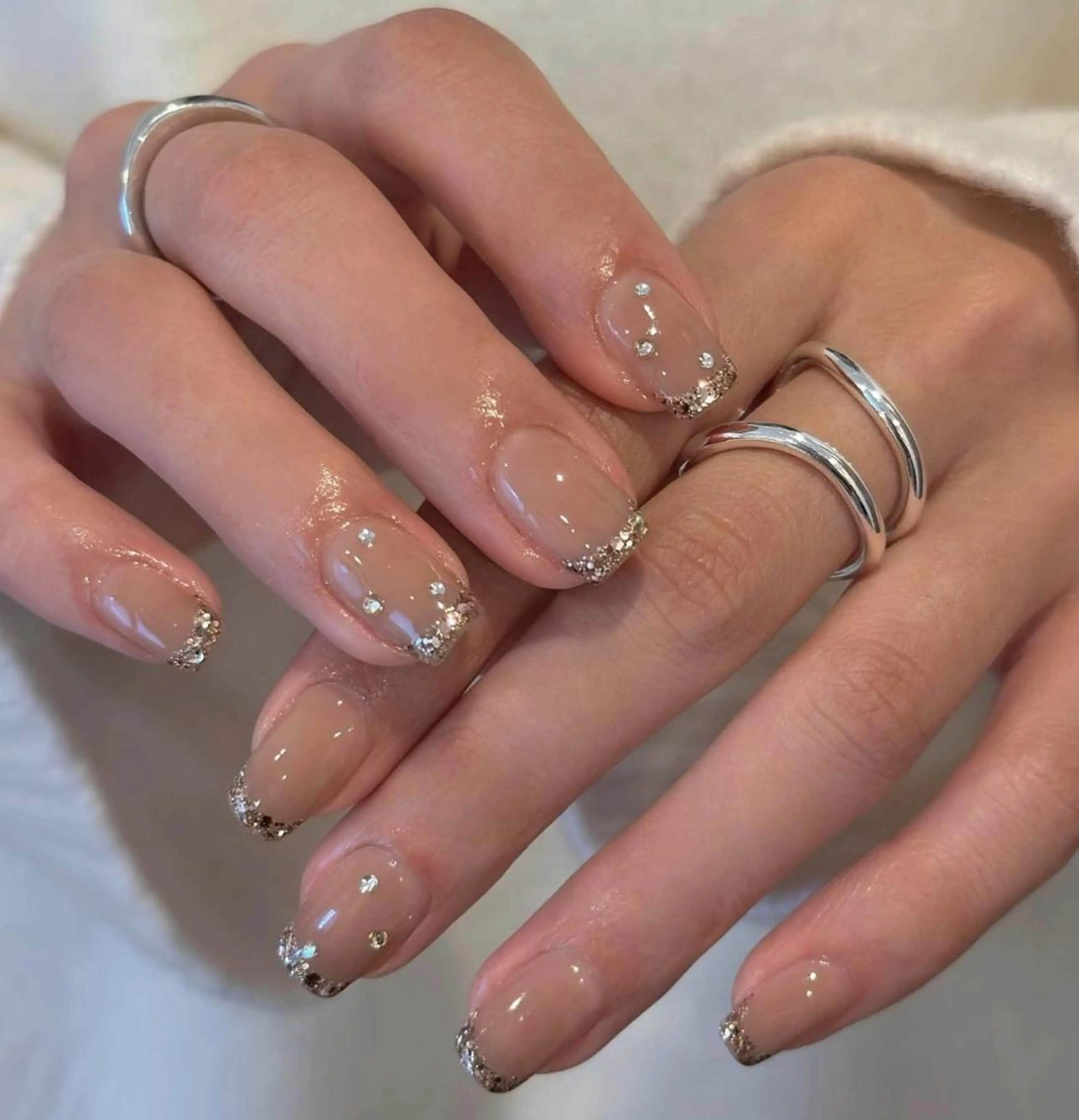 ネイル Queens テイのネイルデザイン