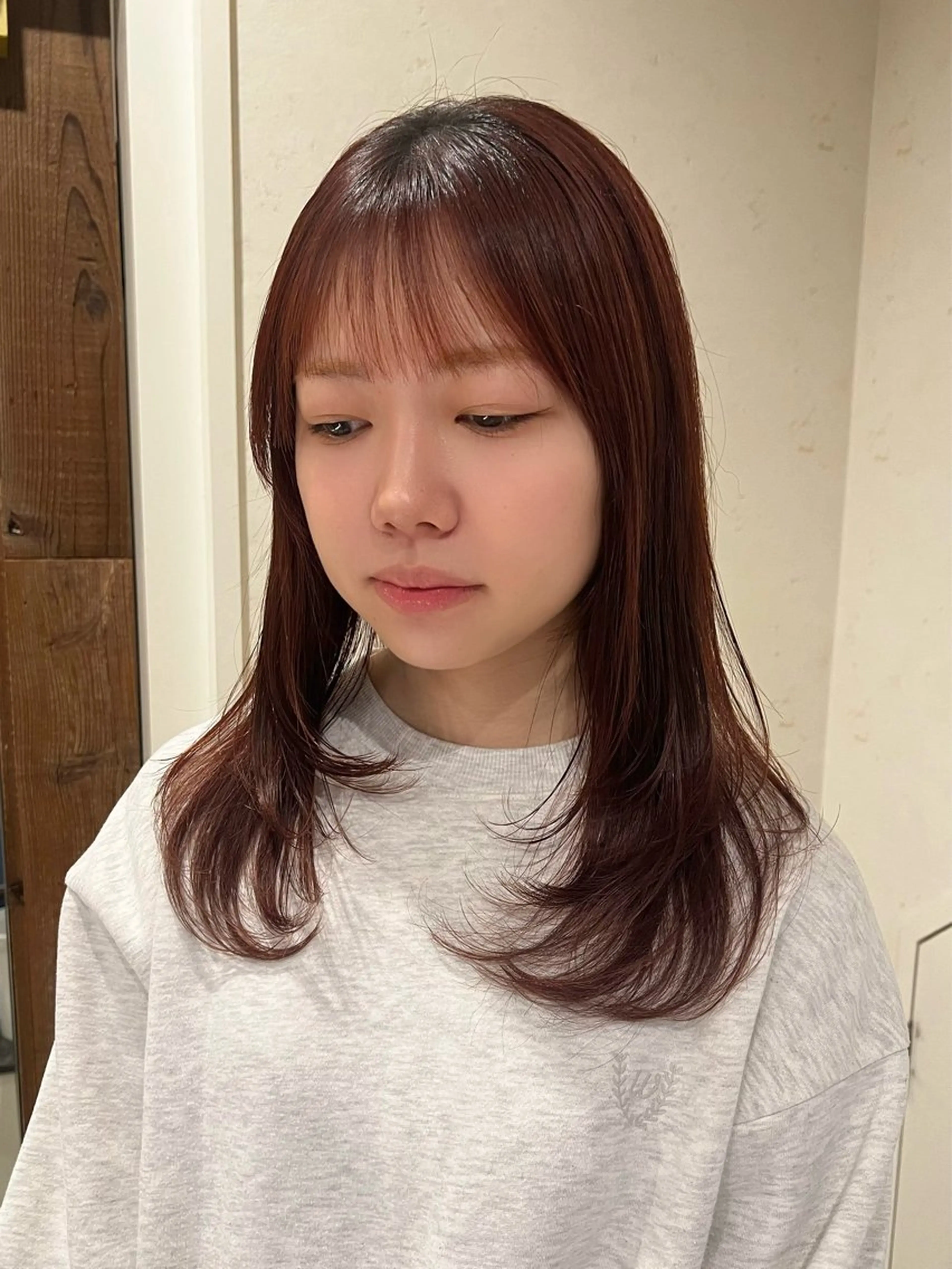 ロング カラー レイヤーカット カット ヘアカラー トリートメント 工藤 梨花のヘアスタイル