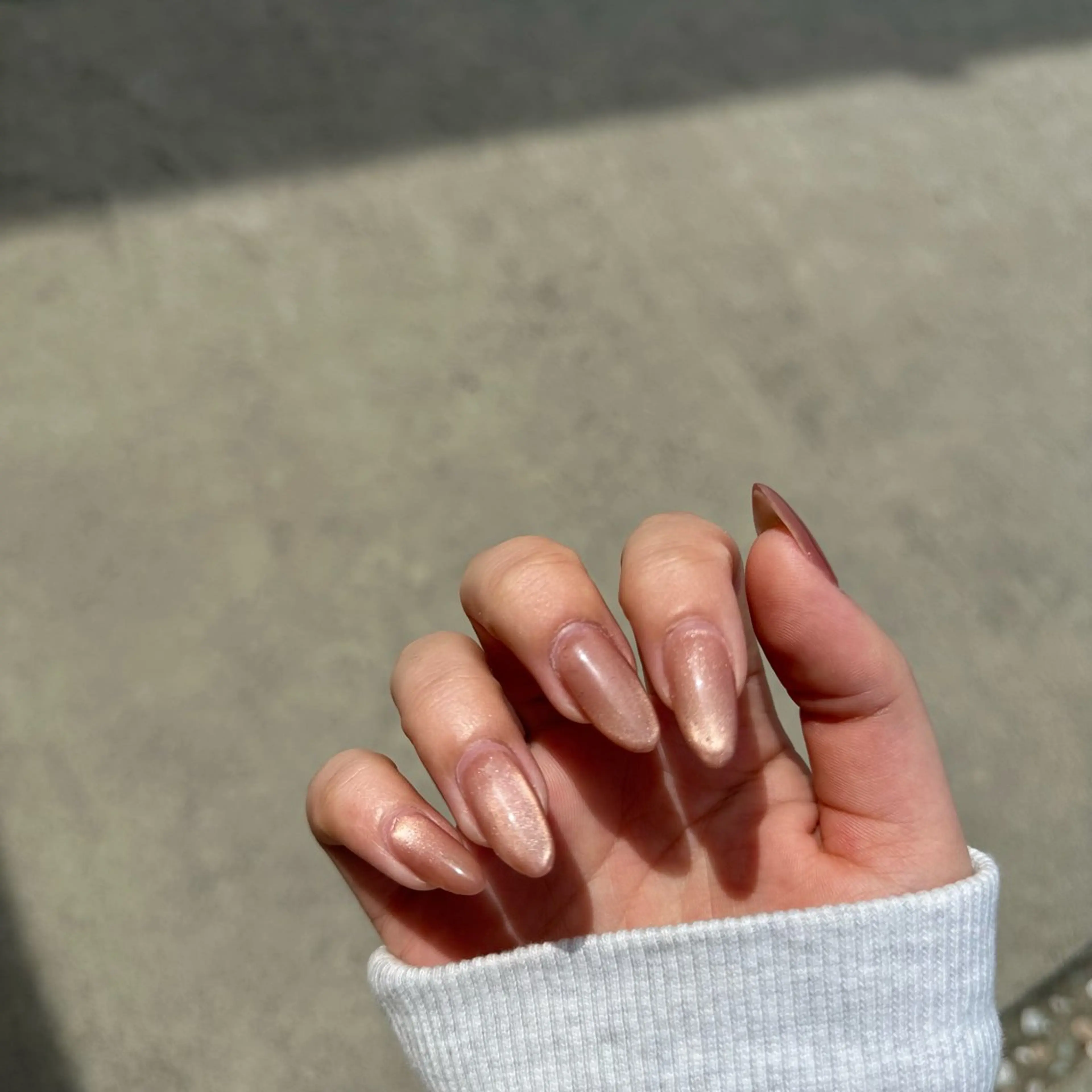 ネイル 桜ネイル マグネットネイル ハンドネイル nailsalon soie所属・soie/ YAEのネイルデザイン