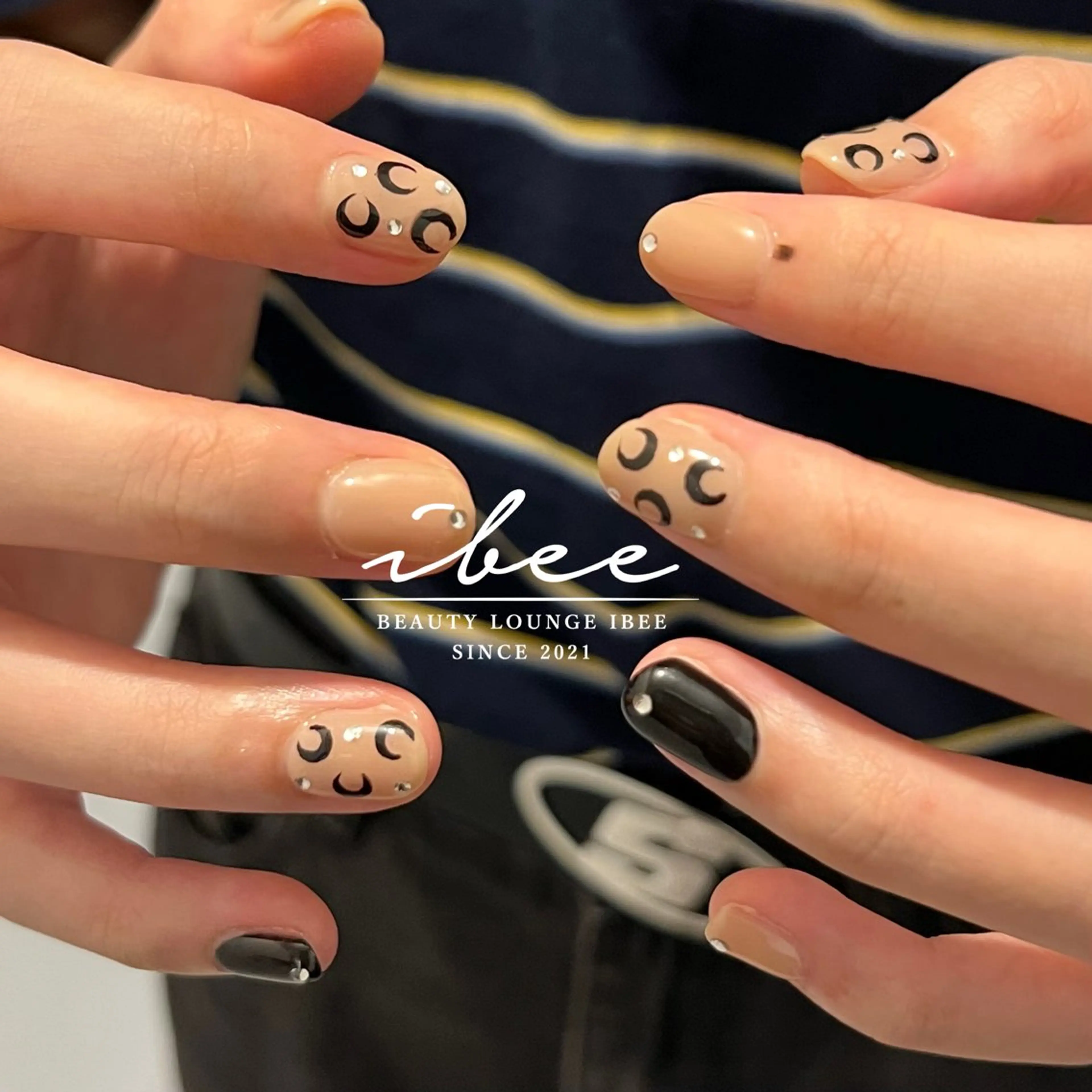ネイル ハンドネイル ibee nail 🤍yumiのネイルデザイン
