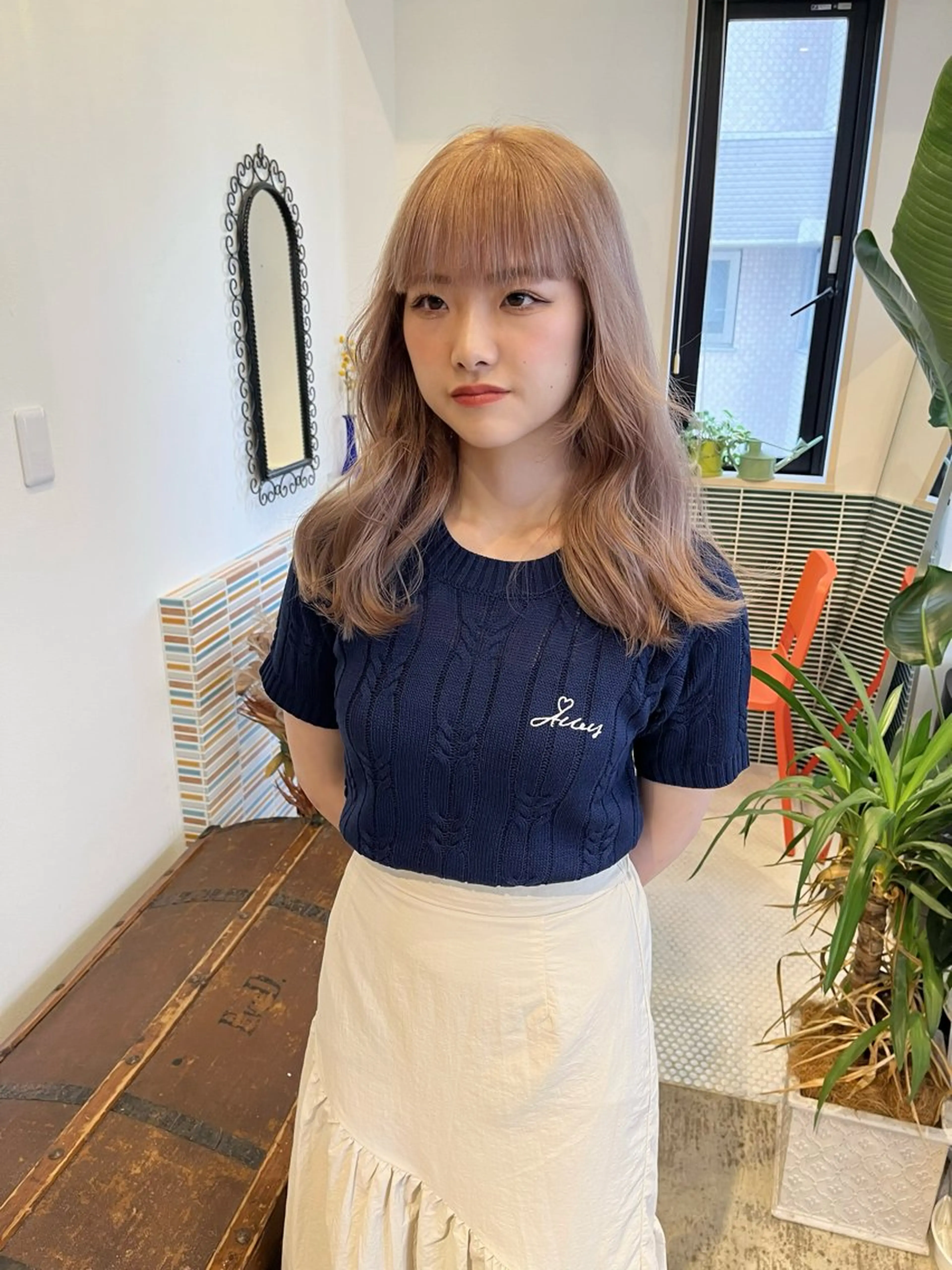 セミロング カラー ベージュカラー ブリーチ ミルクティーベージュ カット ヘアカラー トリートメント 🩷ハイトーン透明感 レイヤー🩷ユリカのヘアスタイル